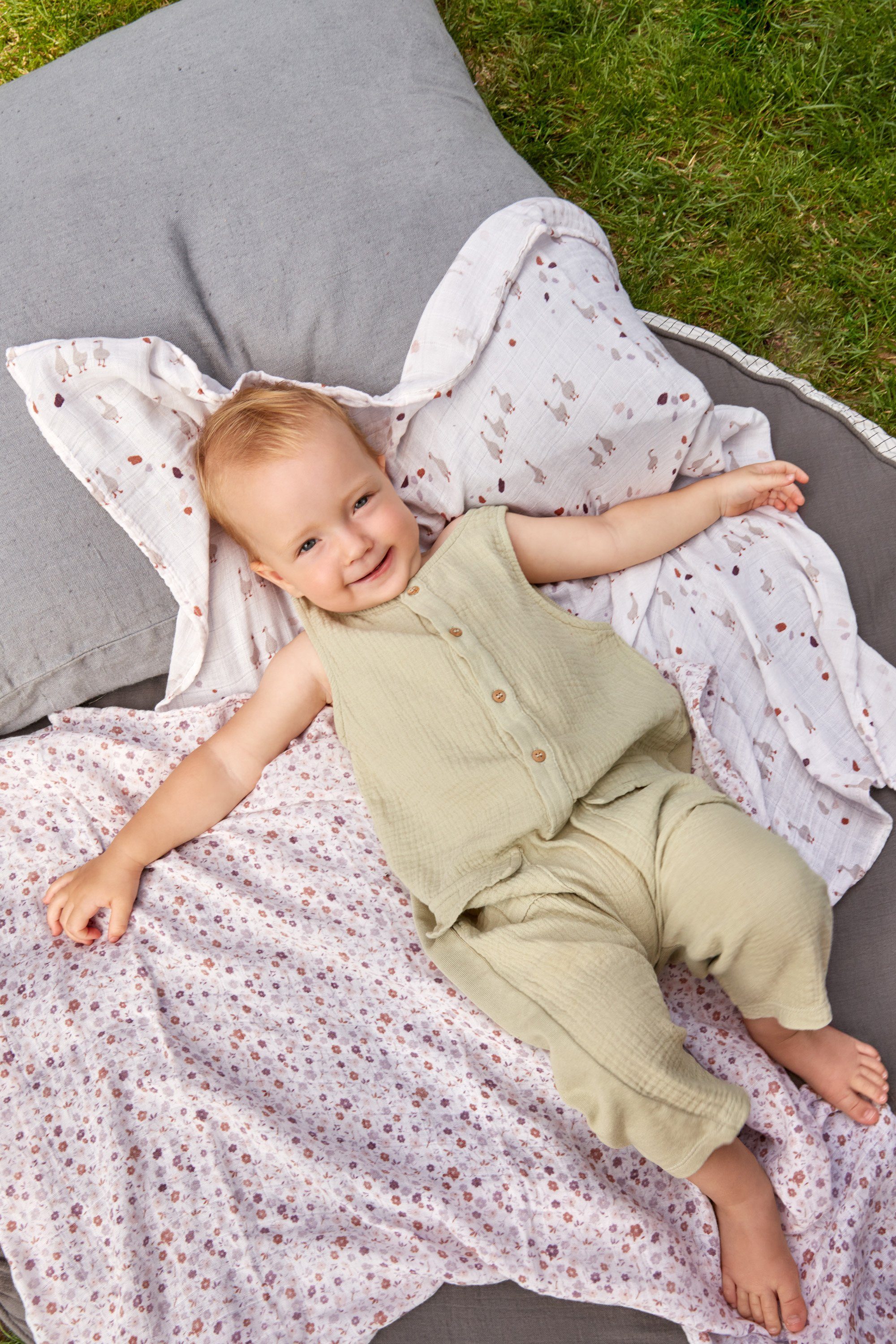 LÄSSIG Stoffwindeln Tini Farmer, Mulltuch-Set L, Flowers Lilac (Set, 3-St), PETA-approved vegan