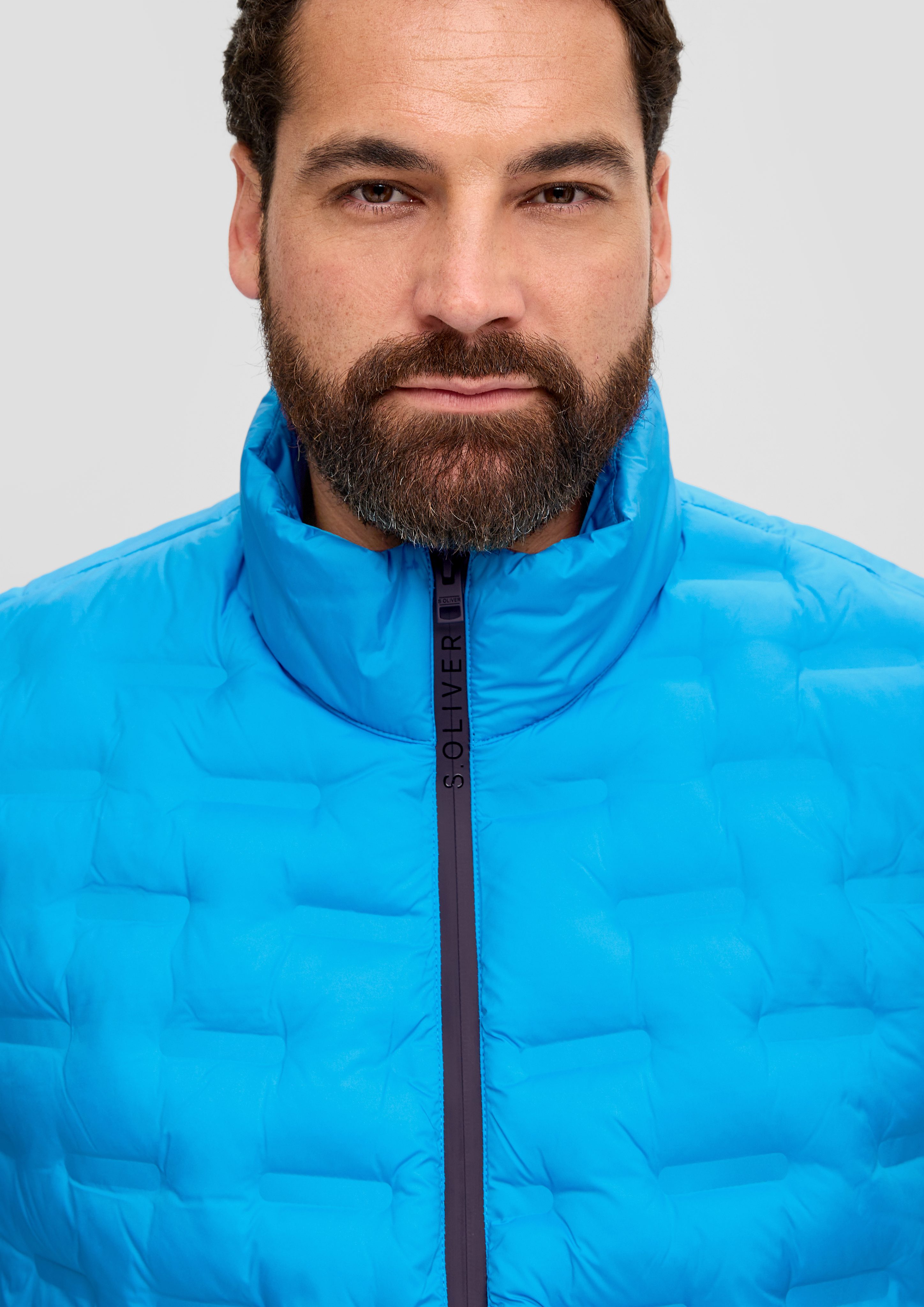 s.Oliver türkis Reißverschlusstaschen Jacke mit Applikation Outdoorjacke