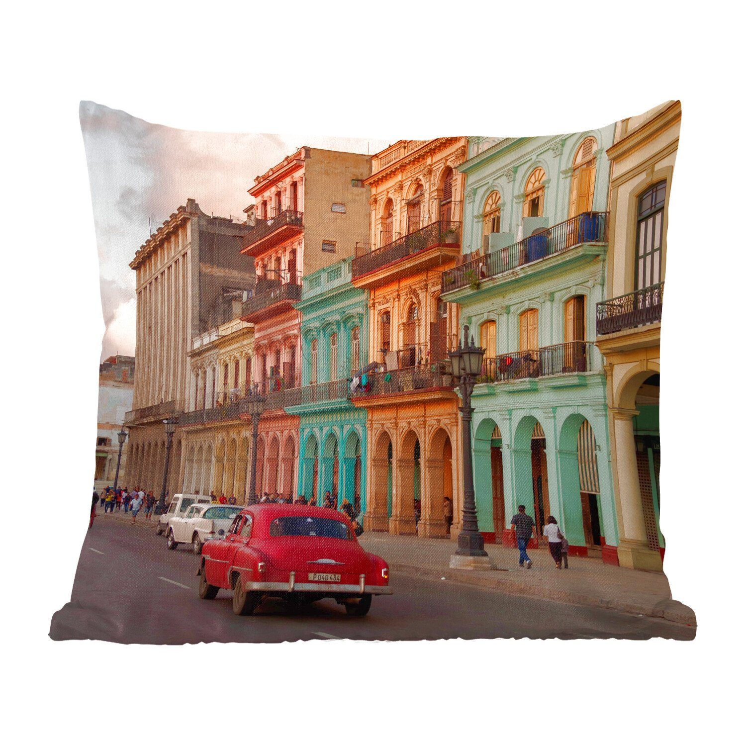 MuchoWow Dekokissen Alte Autos vor Kubas bunten Gebäuden, Zierkissen mit Füllung für Wohzimmer, Schlafzimmer, Deko, Sofakissen
