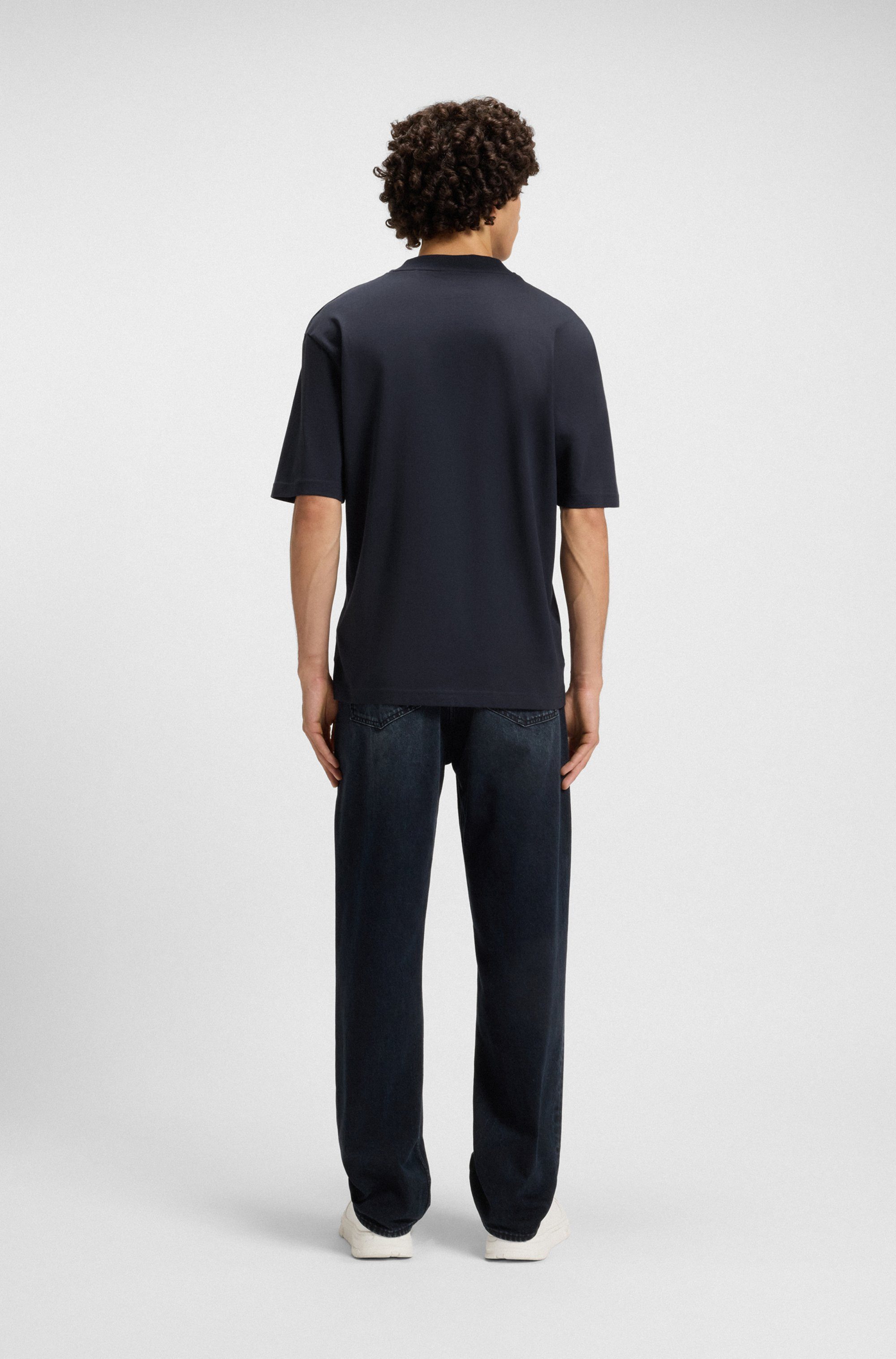 HUGO Blue T-Shirt Nieros mit Logo-Patch