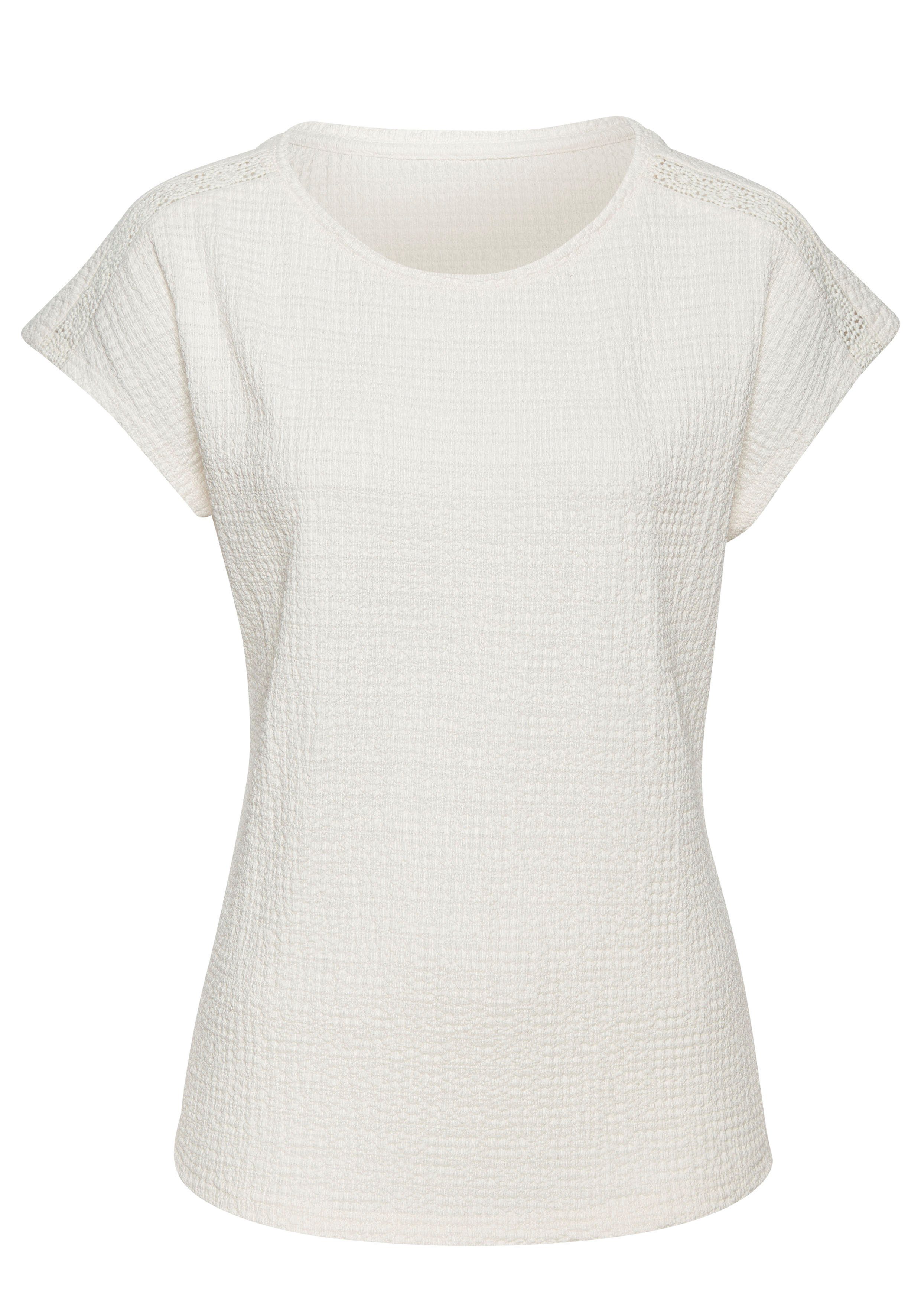 Vivance Kurzarmshirt mit sommerlichem Häkeleinsatz (2er-Pack) aus bügelfreier, luftiger Crêpe-Qualität