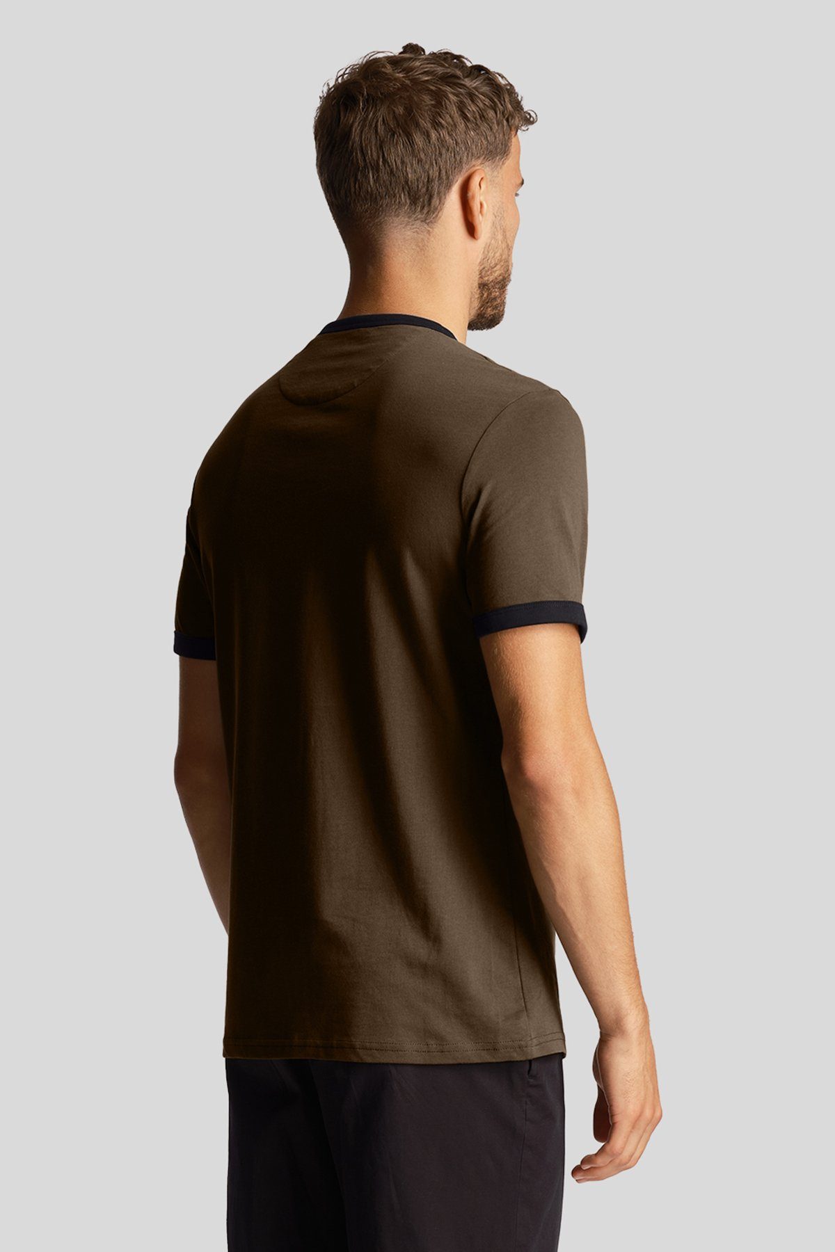 Kontrastierender T-Shirt Scott & Lyle Oliv/Tiefschwarz Mit Zierleiste