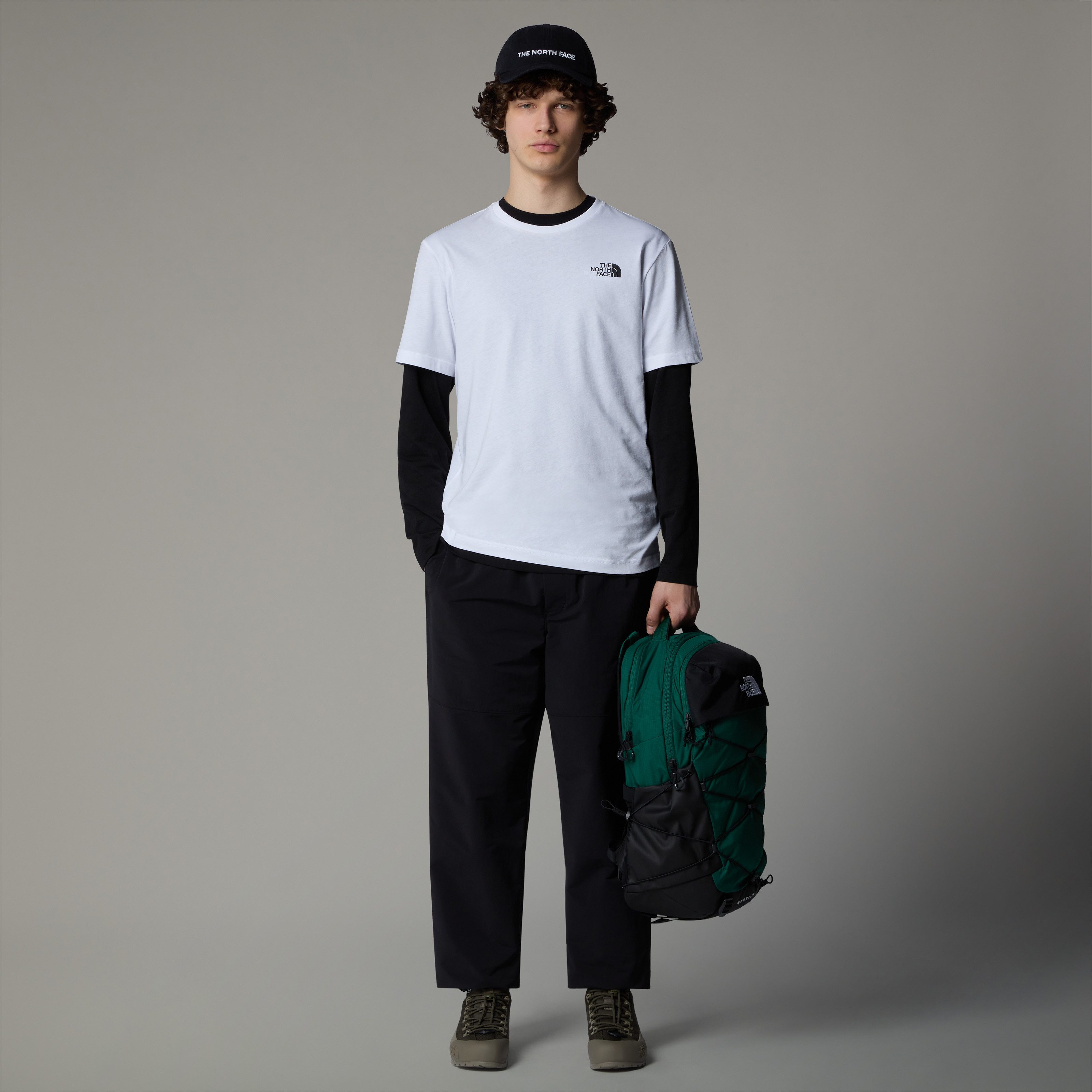 The North Face T-Shirt NSE Box T-Shirt für Herren klassischer Rundhalsausschnitt, kurze Ärmel, mit Logodruck