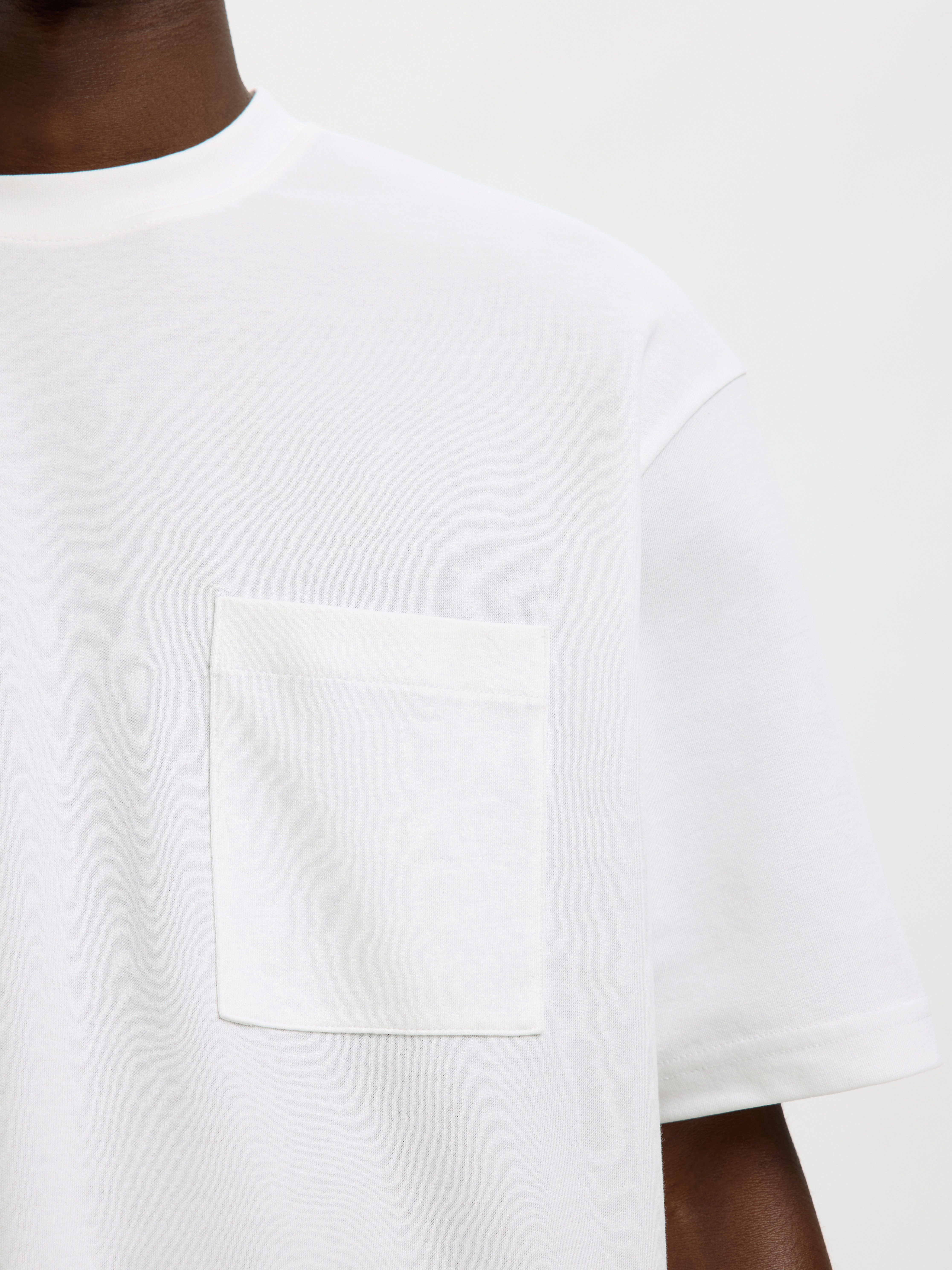 Selected T-Shirt SLHLOOSEOSCAR POCKET SS TEE NOOS günstig online kaufen