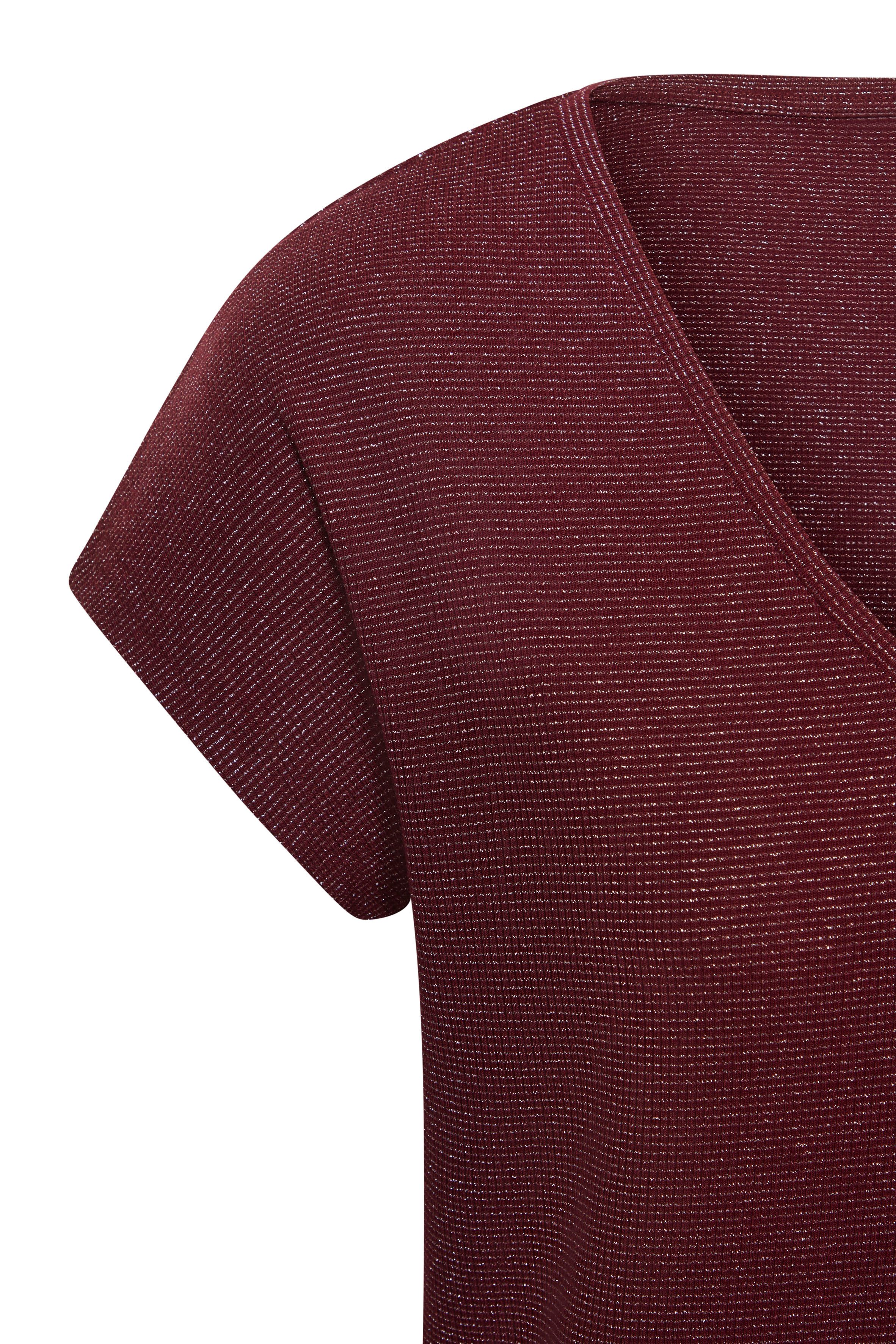LASCANA Kurzarmshirt mit silberfarbenem Glitzereffekt aus pflegeleichter Qualität mit Viskose