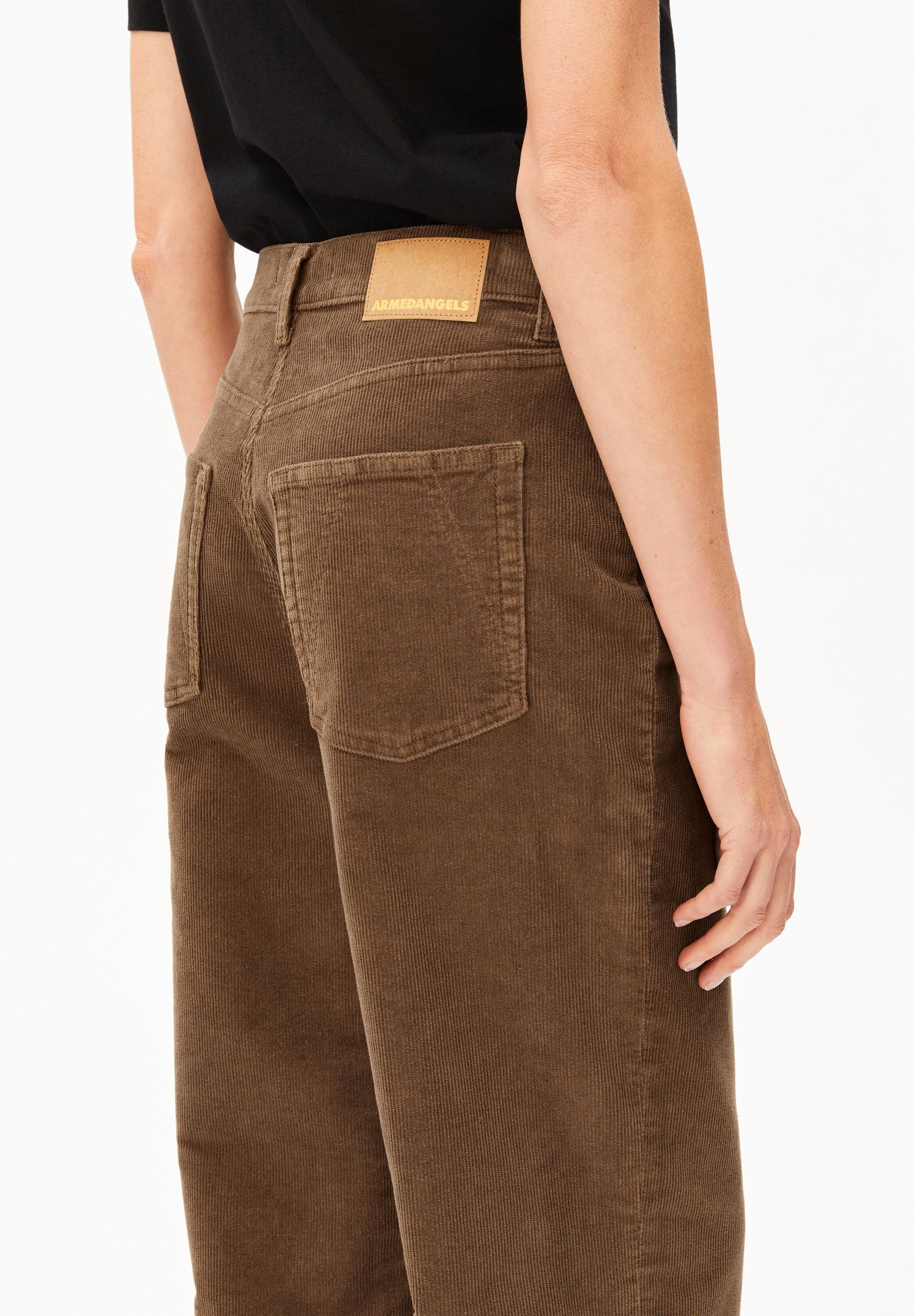 Armedangels Stoffhose ENIJAA CORDUROY Cordhose aus Bio-Baumwoll Mix (High Waist, Regular Fit)