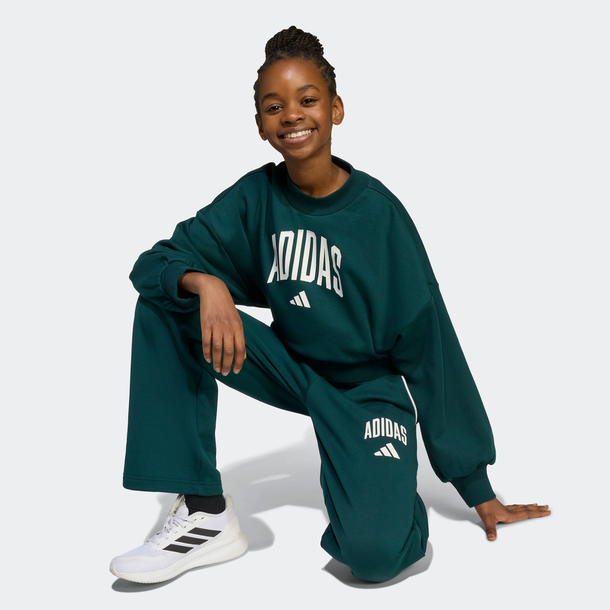 adidas Sportswear Sporthose SAISON ESSENTIALS COLLEGE TYPOGRAPHIE KIDS – Bild 4 von 5