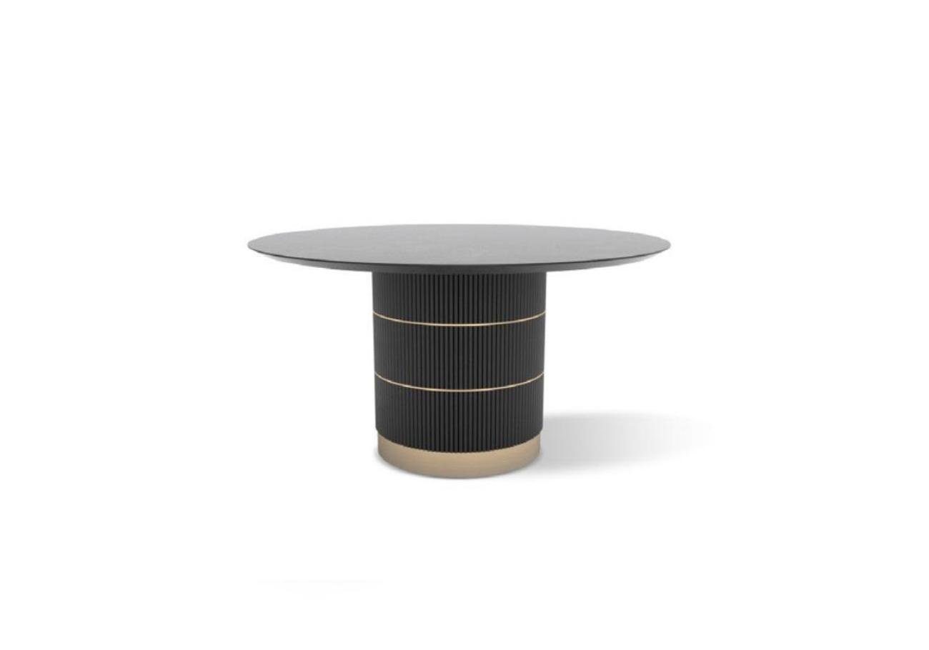 (1-St., 1x Esstisch), Luxus Made Esstisch Europa Esstisch Metallfuß Tisch nur in JVmoebel Designer Möbel Esszimmer Runder