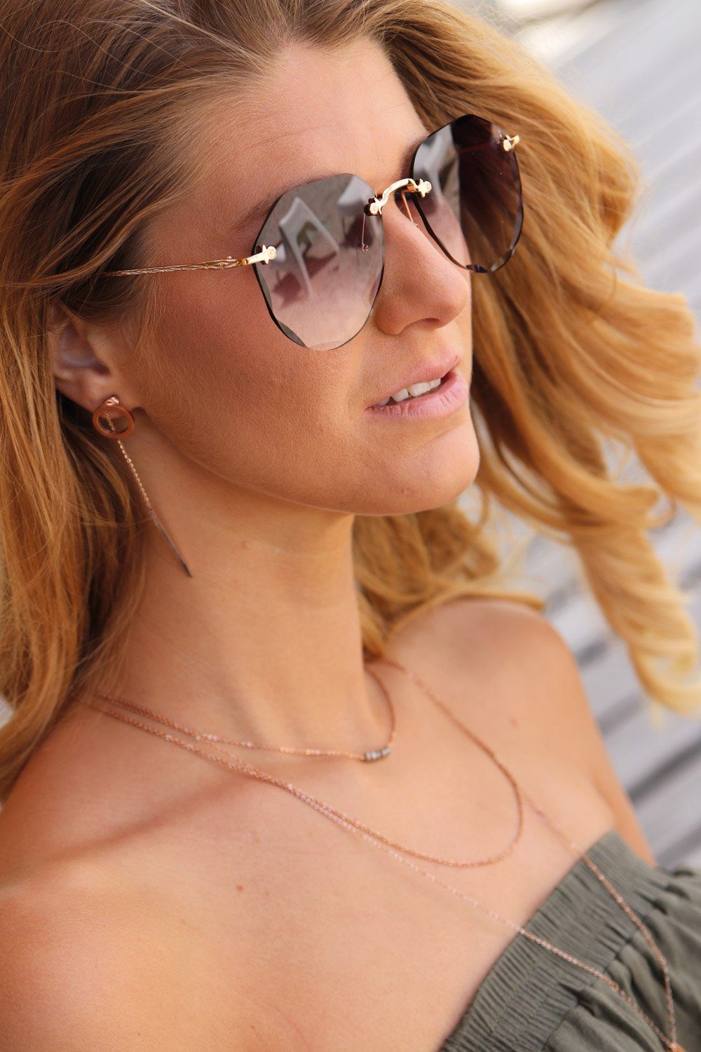 styleBREAKER Sonnenbrille Rahmenlose Piloten Sonnenbrille mit Diamant Schliff (1-St) Gradient