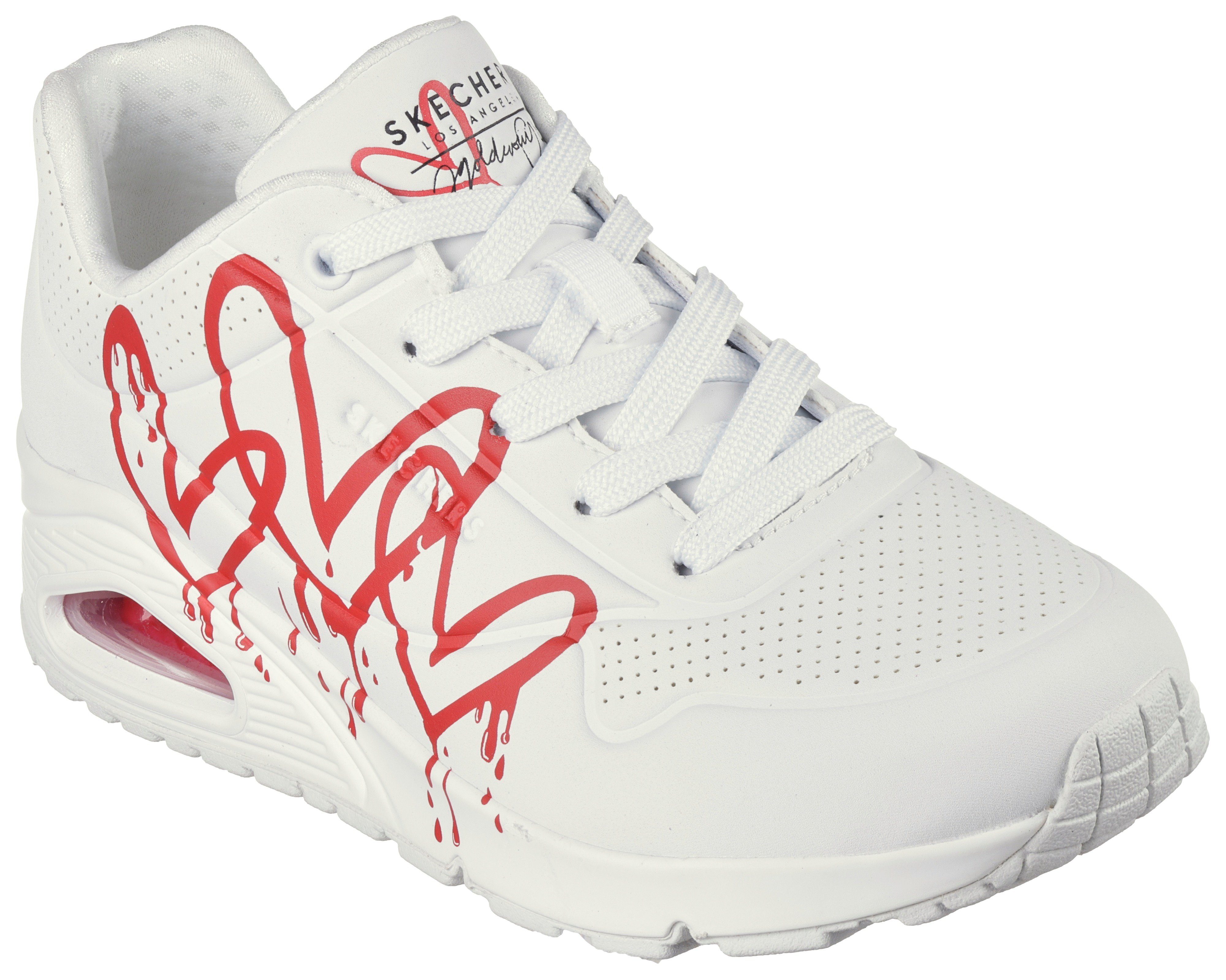 Sneaker IN weiß-rot LOVE UNO mit Skechers Herzen-Graffity-Print DRIPPING