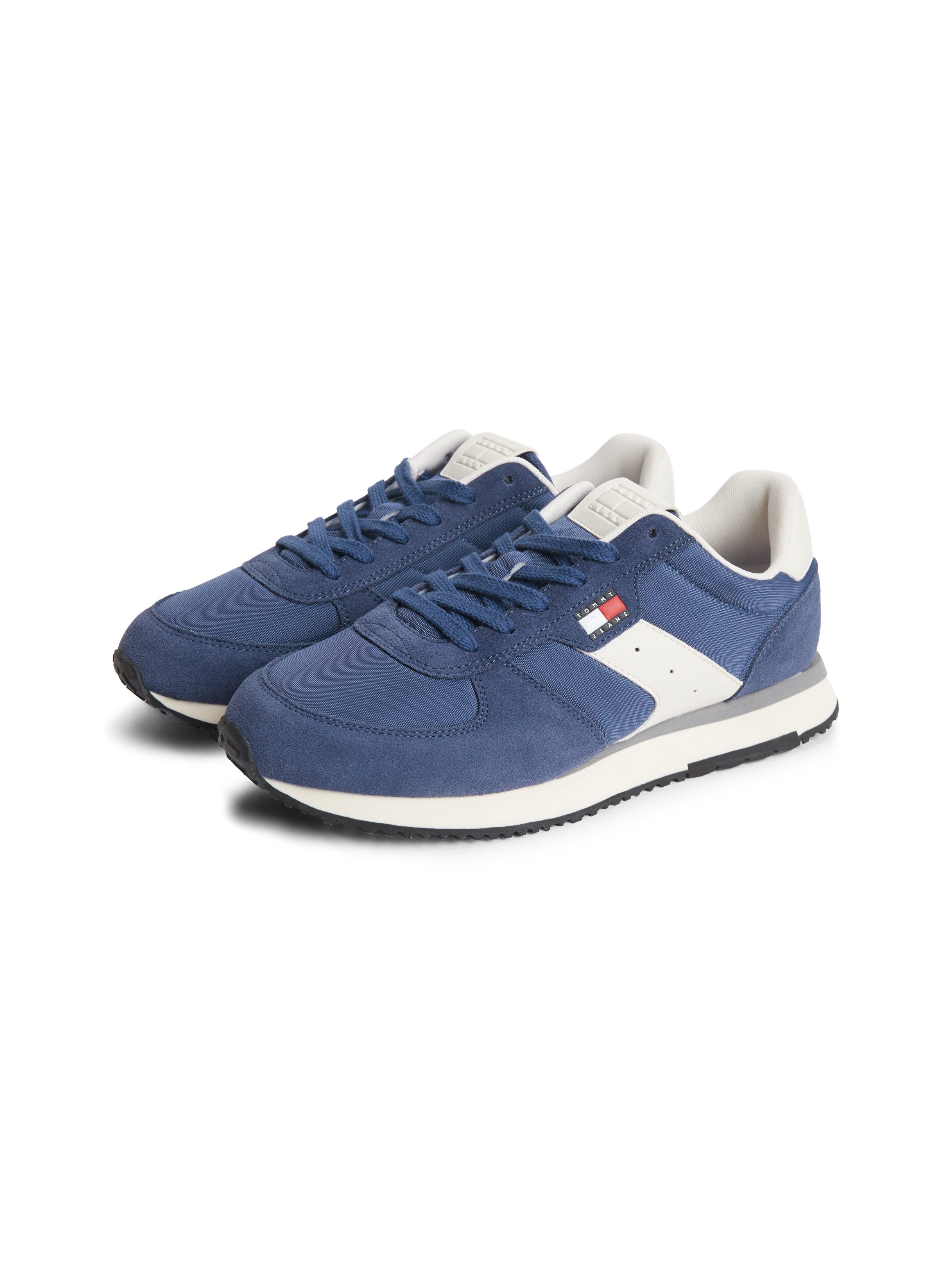 Tommy Jeans TJM EVA RUNNER MIX MATERIAL Sneaker Freizeitschuh, Schnürschuh mit Logoflaggen-Prägung an der Schuhzunge
