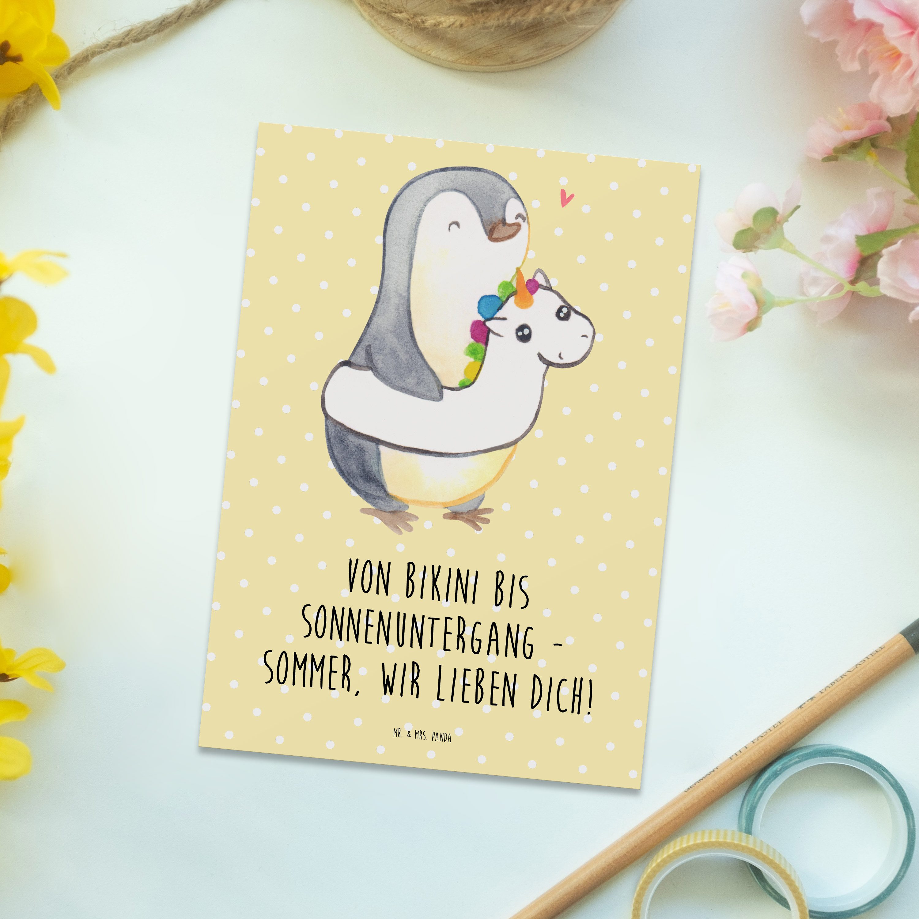 Thumbnail - Mr. & Mrs. Panda Postkarte Sommer Meer Strand - Gelb Pastell - Geschenk, Sommerfreude, Frühling, Hochglänzend