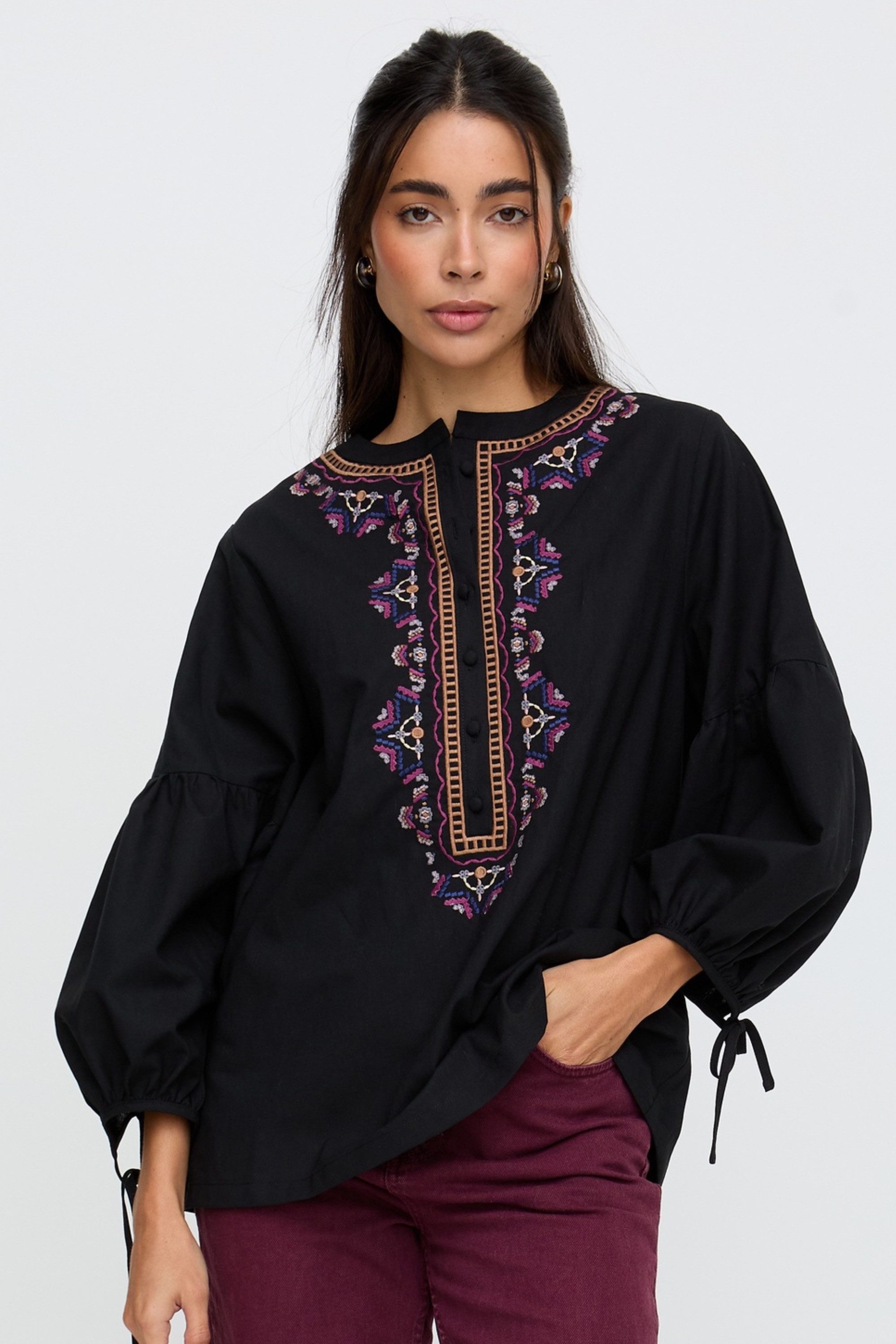 RAFFYA Hemdbluse Anai Half Placket Embroidered Blouse Damen günstig online kaufen
