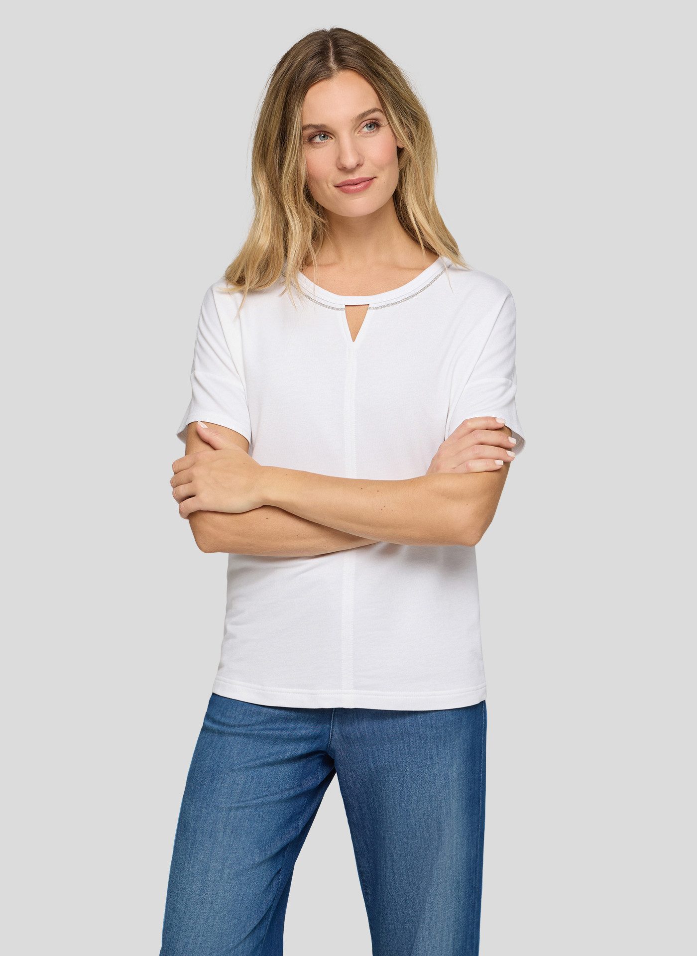 Rabe Kurzarmshirt mit Cut-Out und Glitzer-Detail