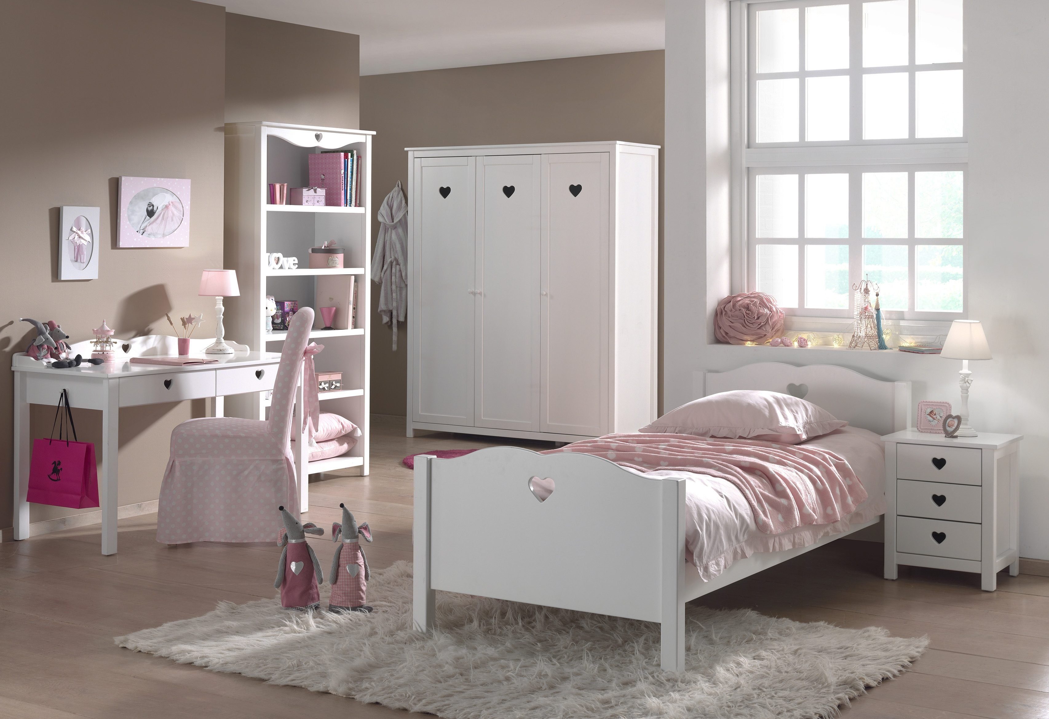 Vipack Kinderregal Amori, mit 5 geräumigen Fächern, 4 feste Böden, bietet viel Stauraum im Zimmer, weiß lackiert