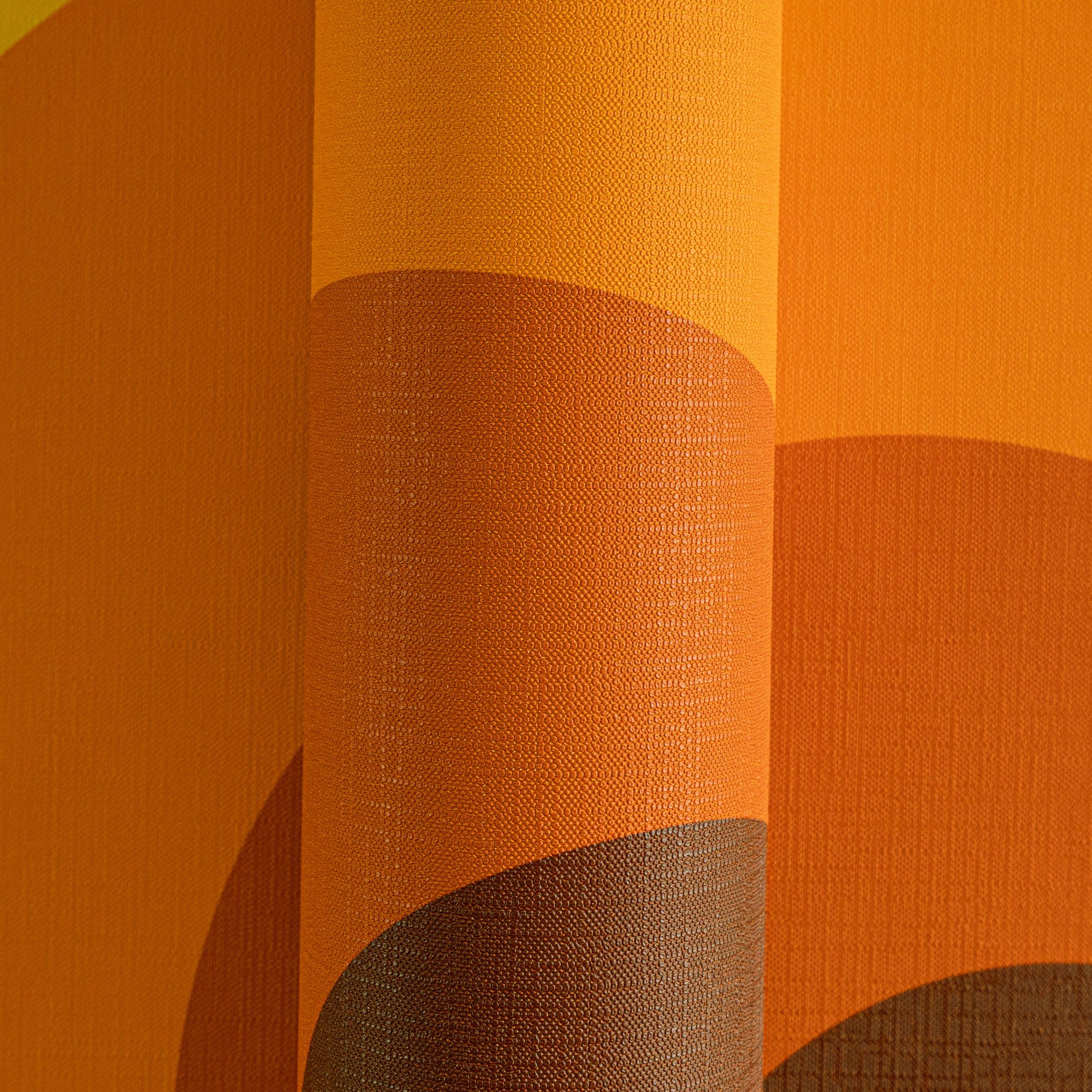 A.S. Création Vliestapete Retro Chic Vliestapete Retro-Tapete mit Vintage Muster Braun Orange, strukturiert, Strukturmuster, (1 St), Mustertapete mit Kreisen und Punkten im Retro-Stil Gelb Wohnzimmer