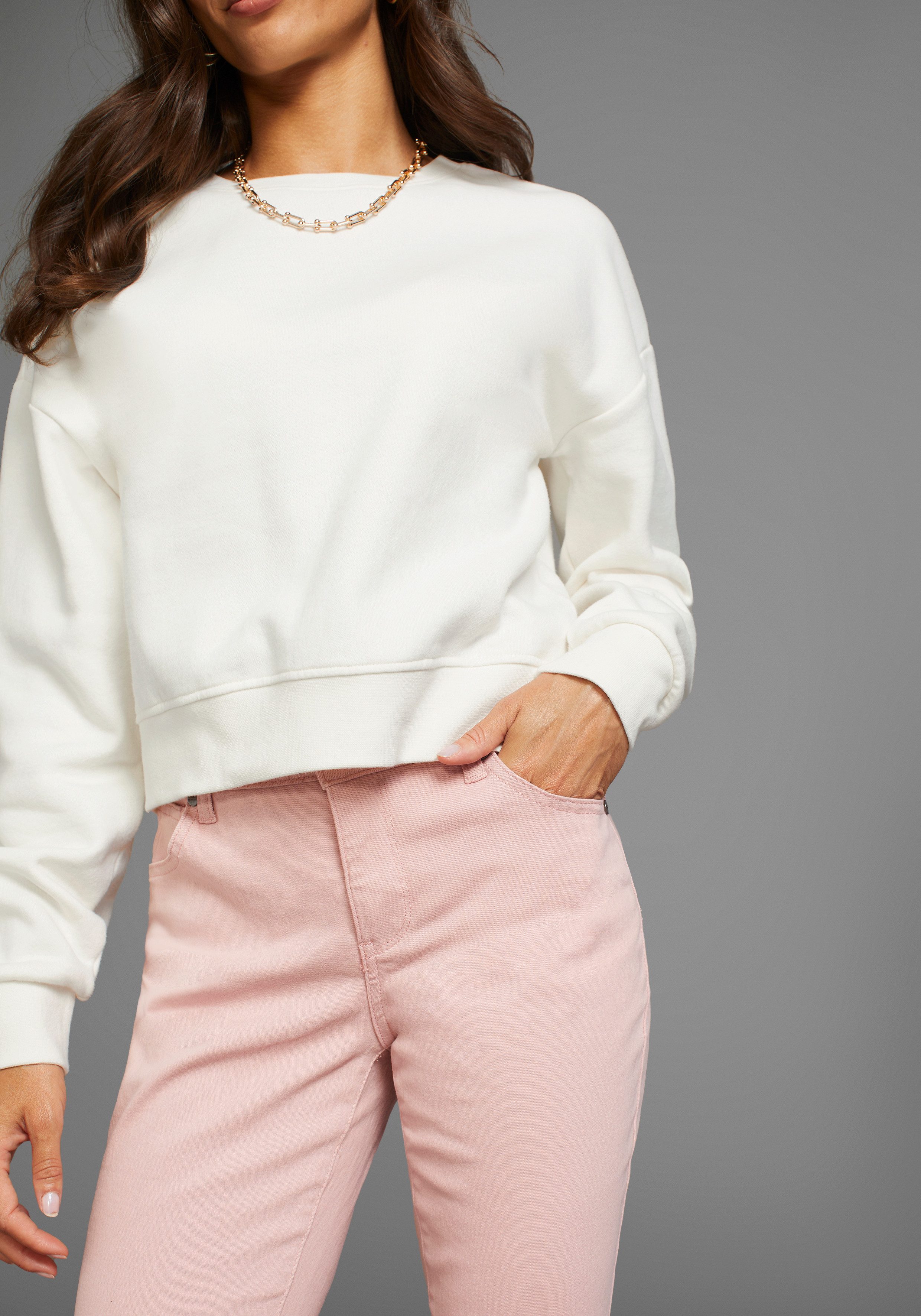 Laura Scott Sweatshirt Cropped Form