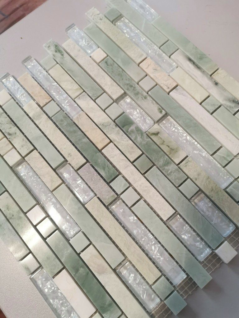 Mosaikfliesen Stäbchen Mosaikfliesen cremeweiß Naturstein Mosani Glasmosaik