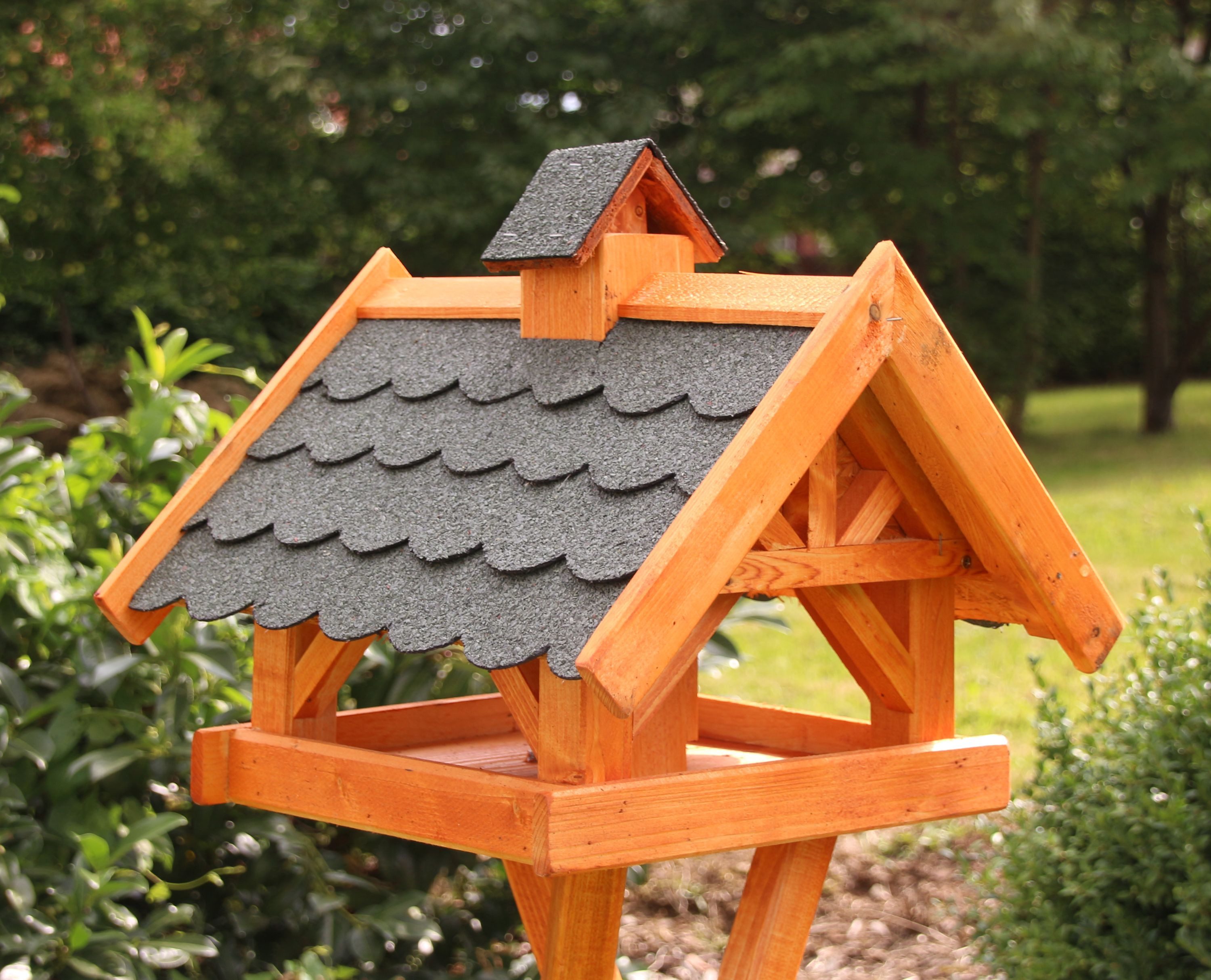 Holzdekoladen Vogelhaus XXL Vogelhaus behandelt 52x50cm günstig online kaufen