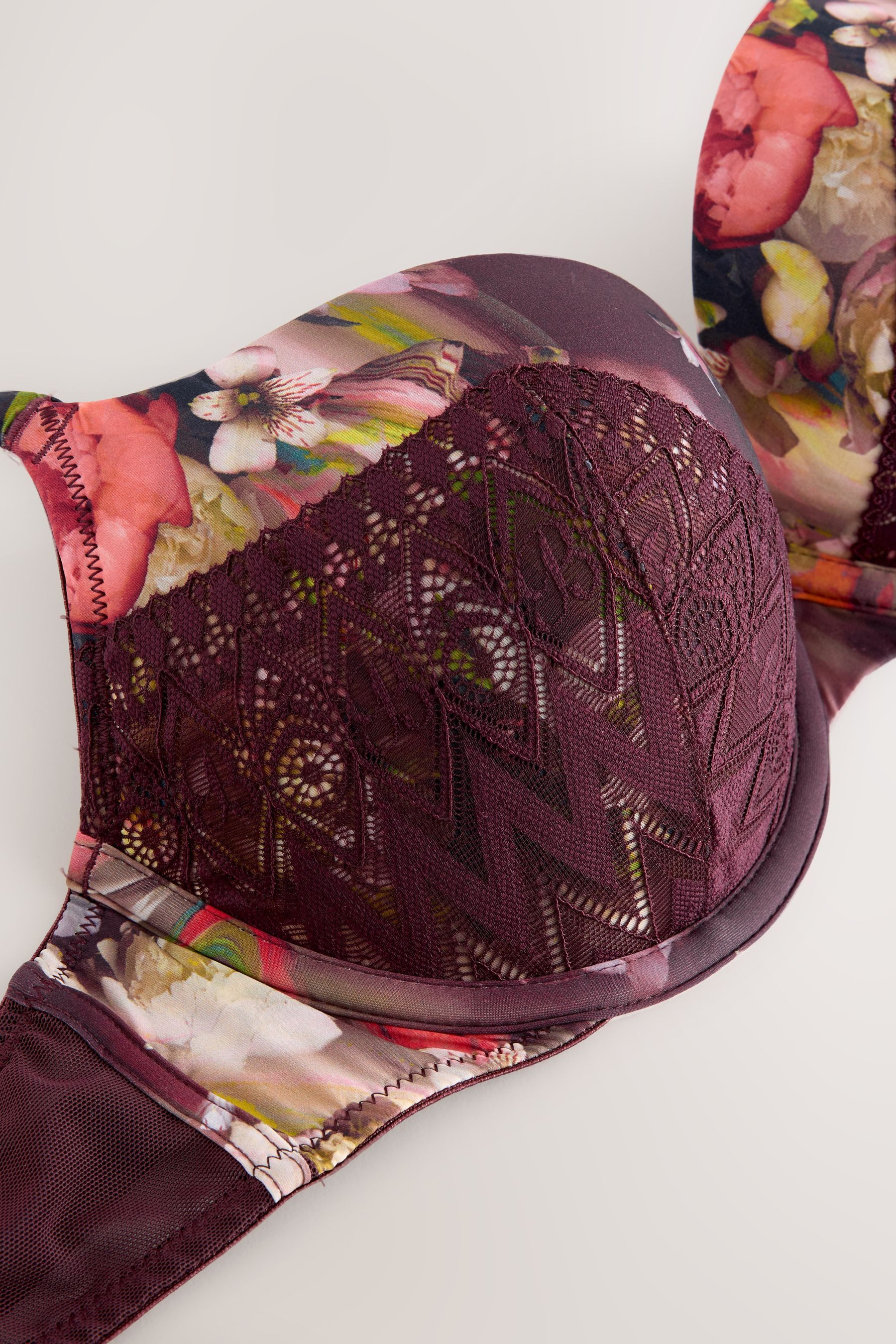 B by Ted Baker Push-up-BH B by Ted Baker Triple Boost-BH mit Blumendesign (1-tlg)
