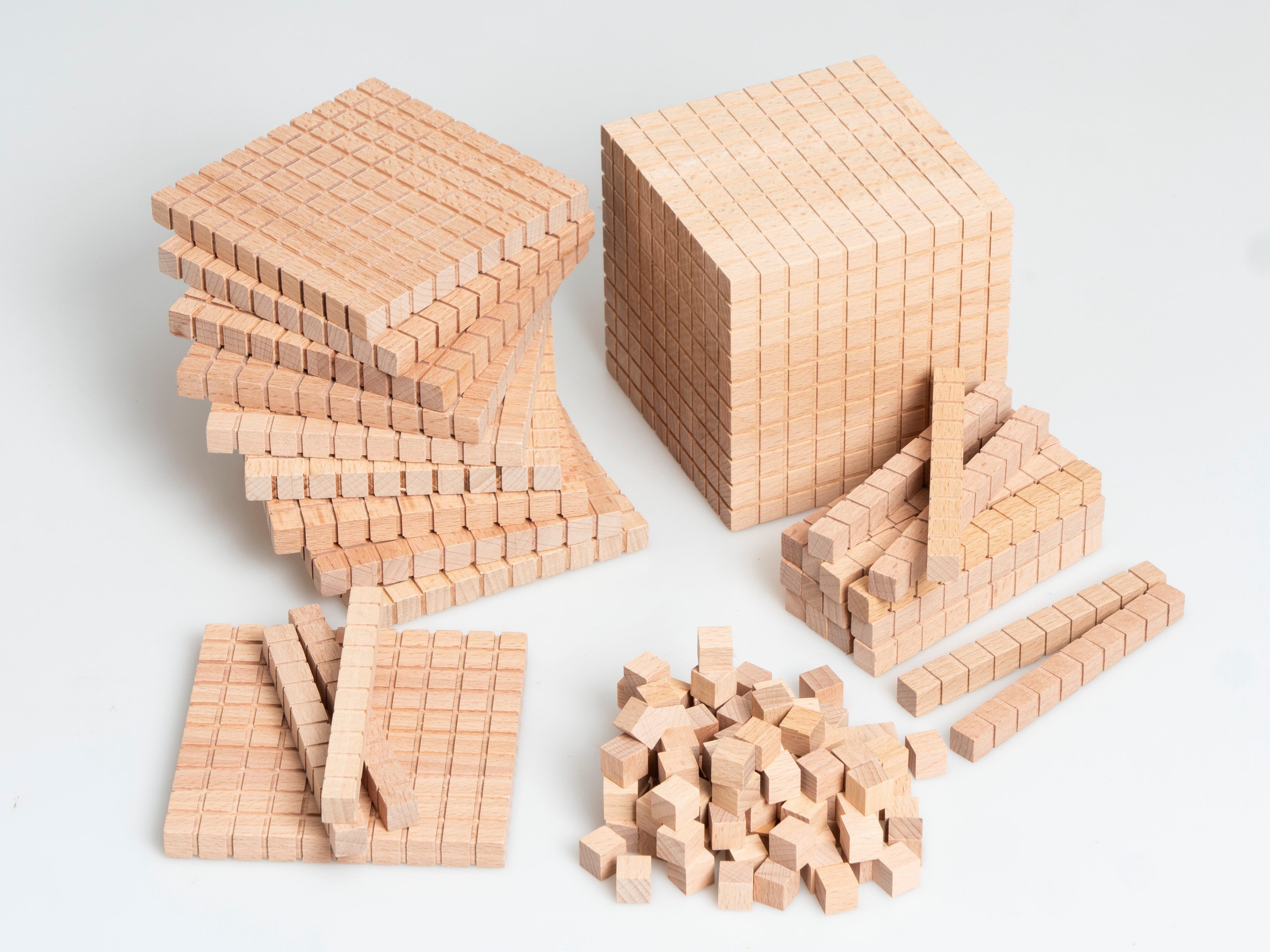 Lernspielzeug Zehnersystemsatz aus Buche - Mathematik Grundschule