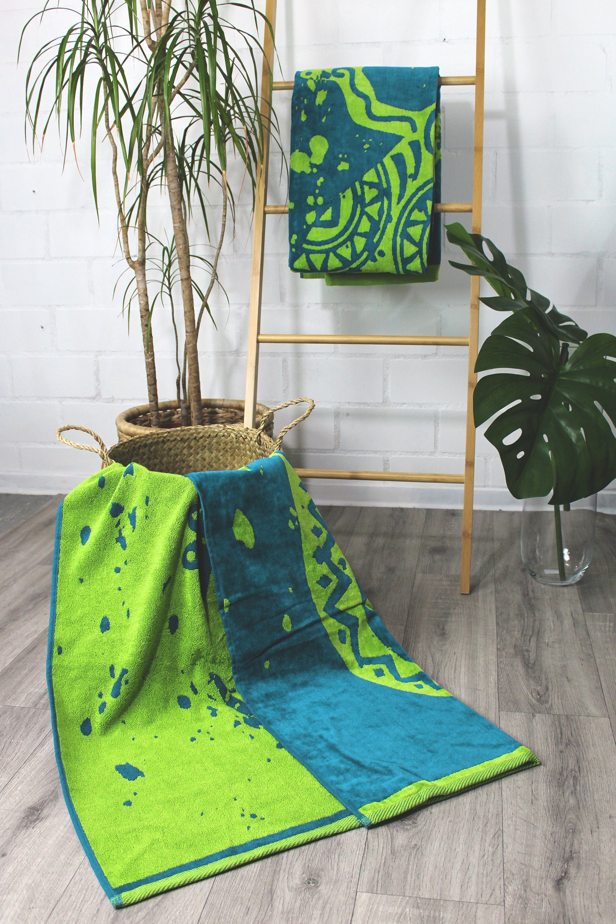 jilda-tex Strandtuch, Frotteevelours (1-St), weiche Frottee-Veloursqualität günstig online kaufen