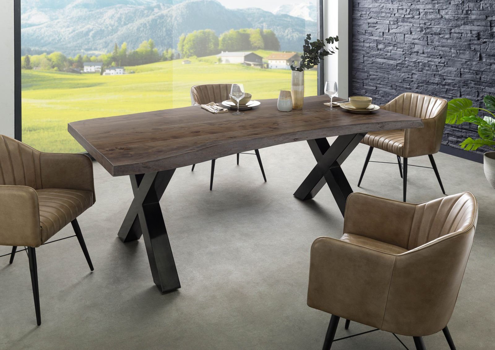 Massivmoebel24 Baumkantentisch FREEFORM (Baumtisch Akazie 200x100x77 günstig online kaufen