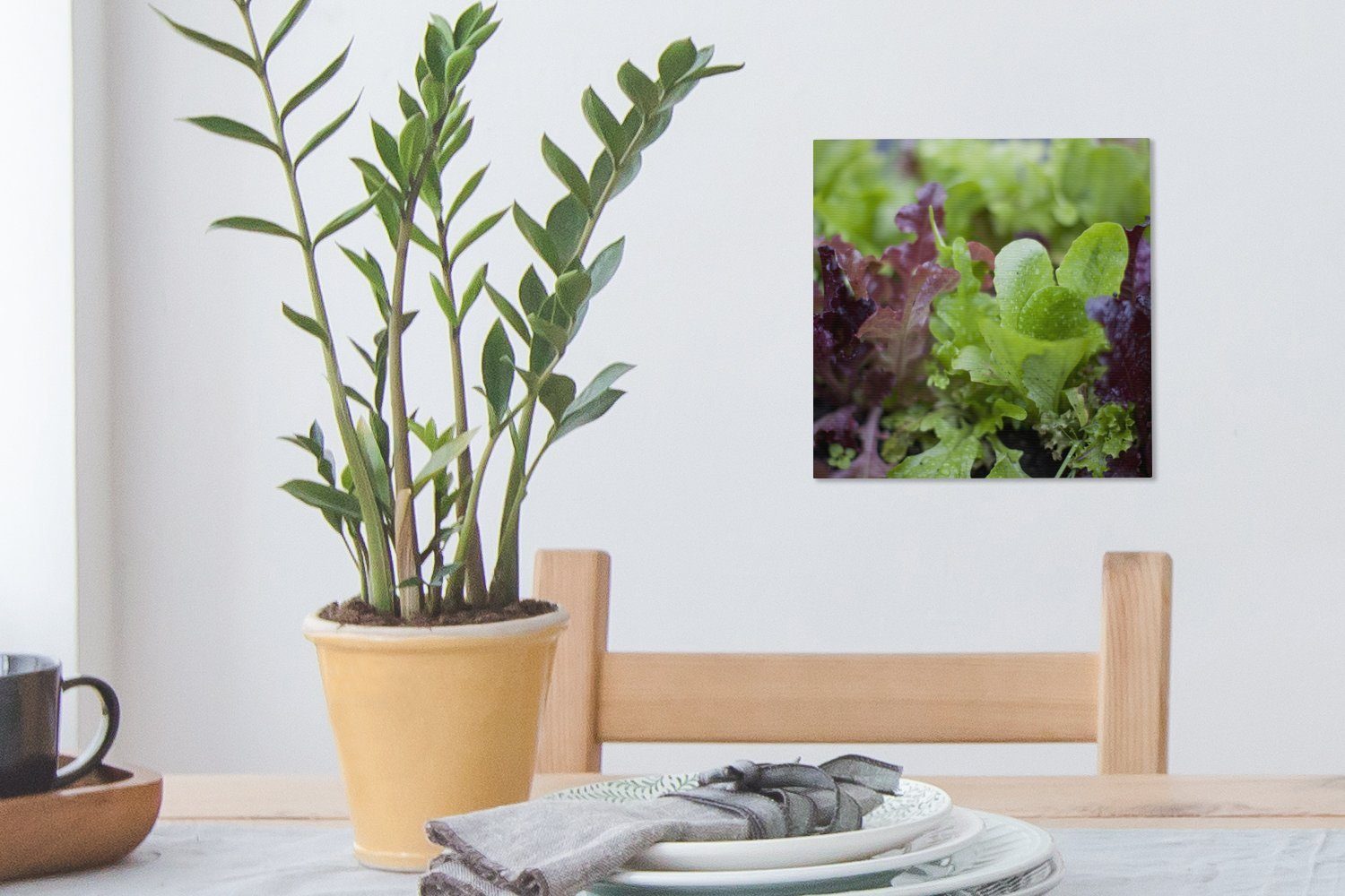 Leinwandbild jungem Wohnzimmer Schlafzimmer St), Kopfsalat, für Leinwand von (1 grünem und OneMillionCanvasses® Nahaufnahme violettem Bilder
