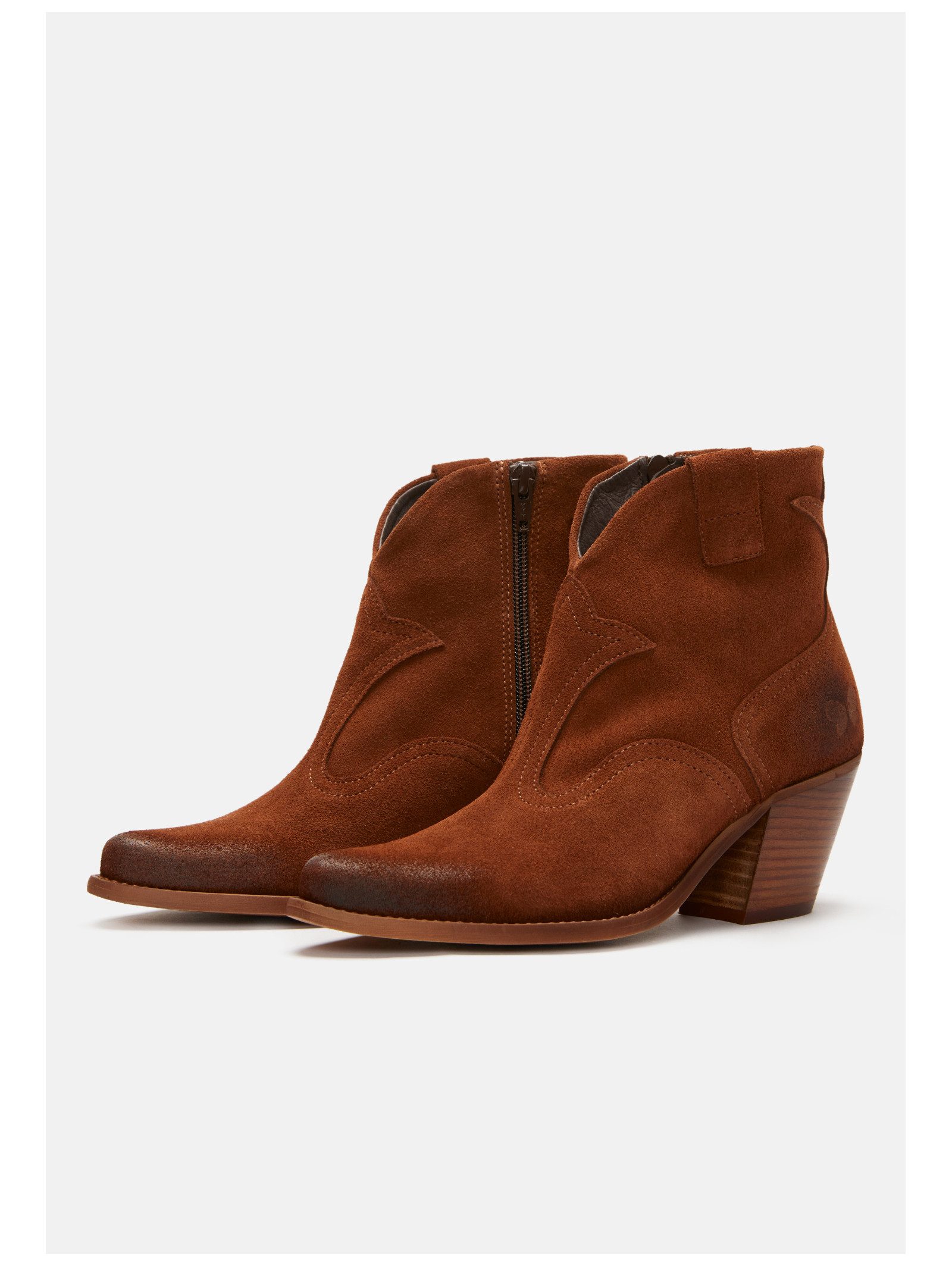 Felmini Stiefelette Leder . Cowboy Stiefelette
