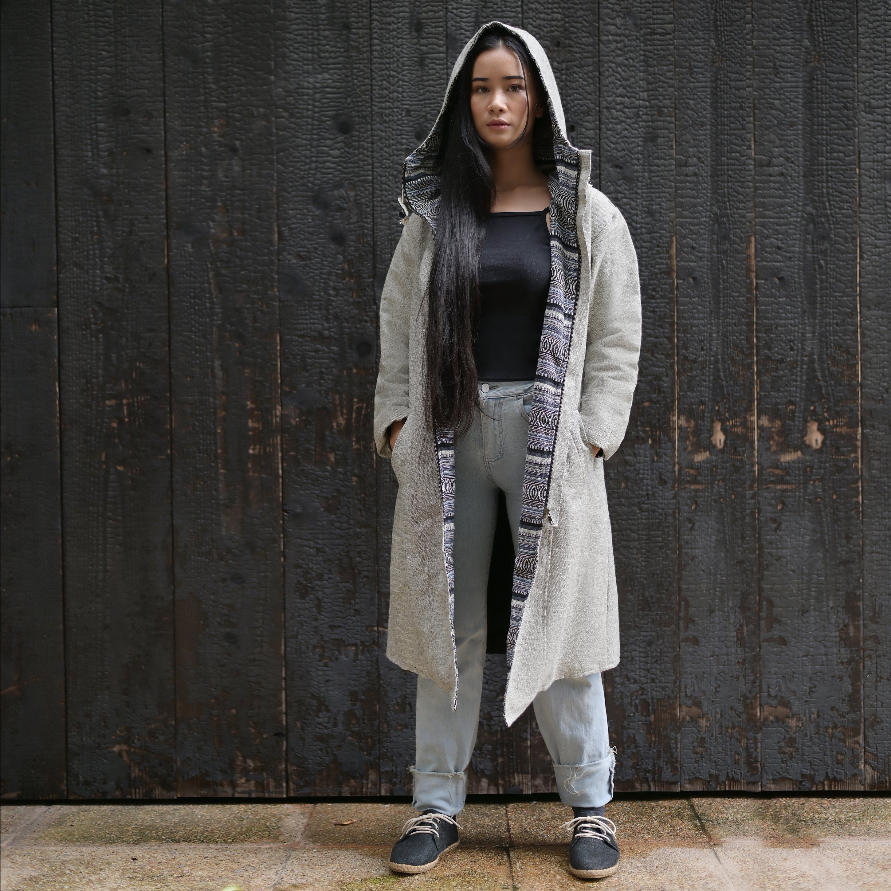 virblatt Langmantel Baja Mantel Herren & Damen, Baumwolle Hippie Hoodie Winterparka großes gesticktes Mandala am Rücken, Kapuze und Ethnoverzierung