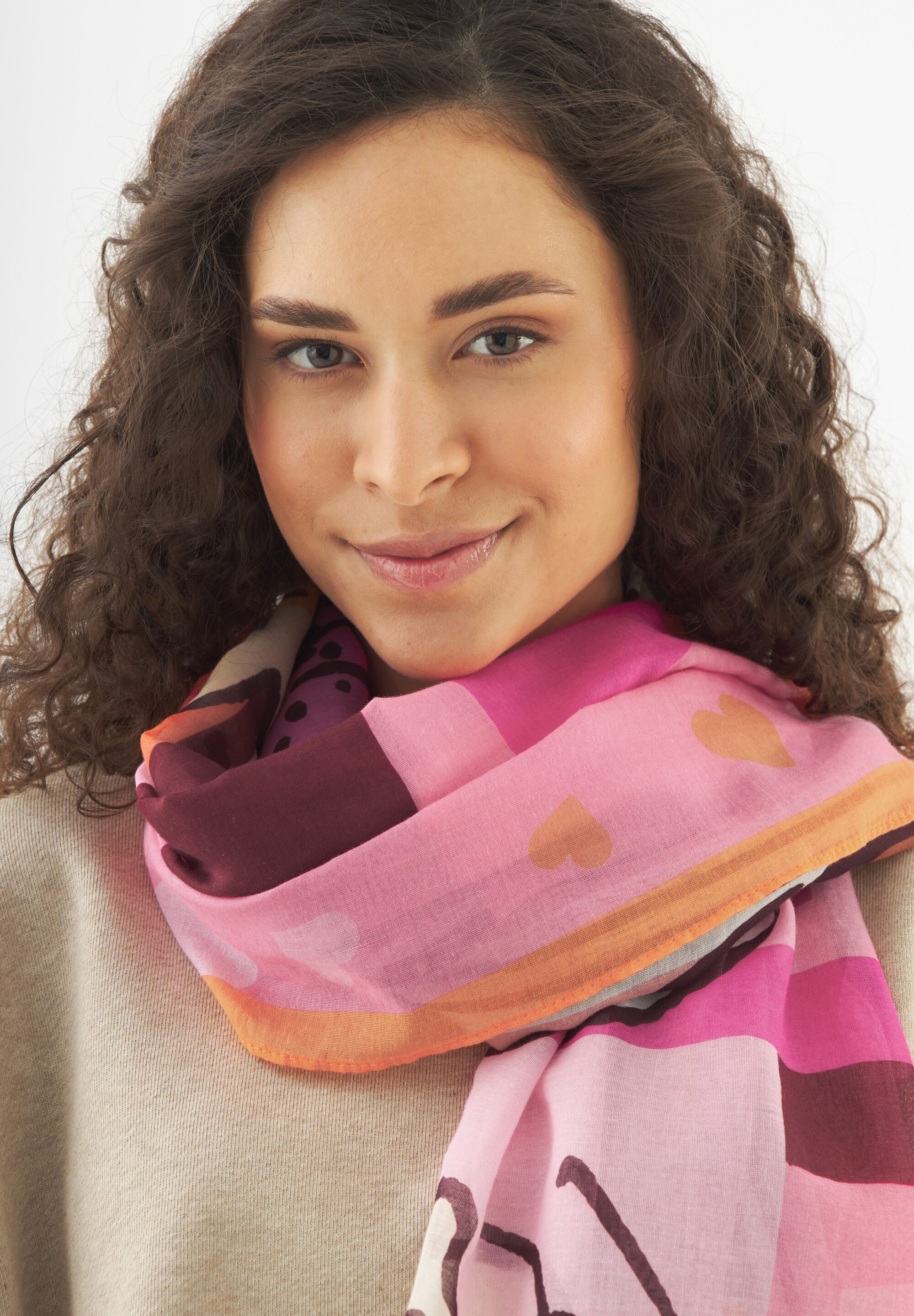 Codello Modeschal, (1-St), mit Peanuts-Print