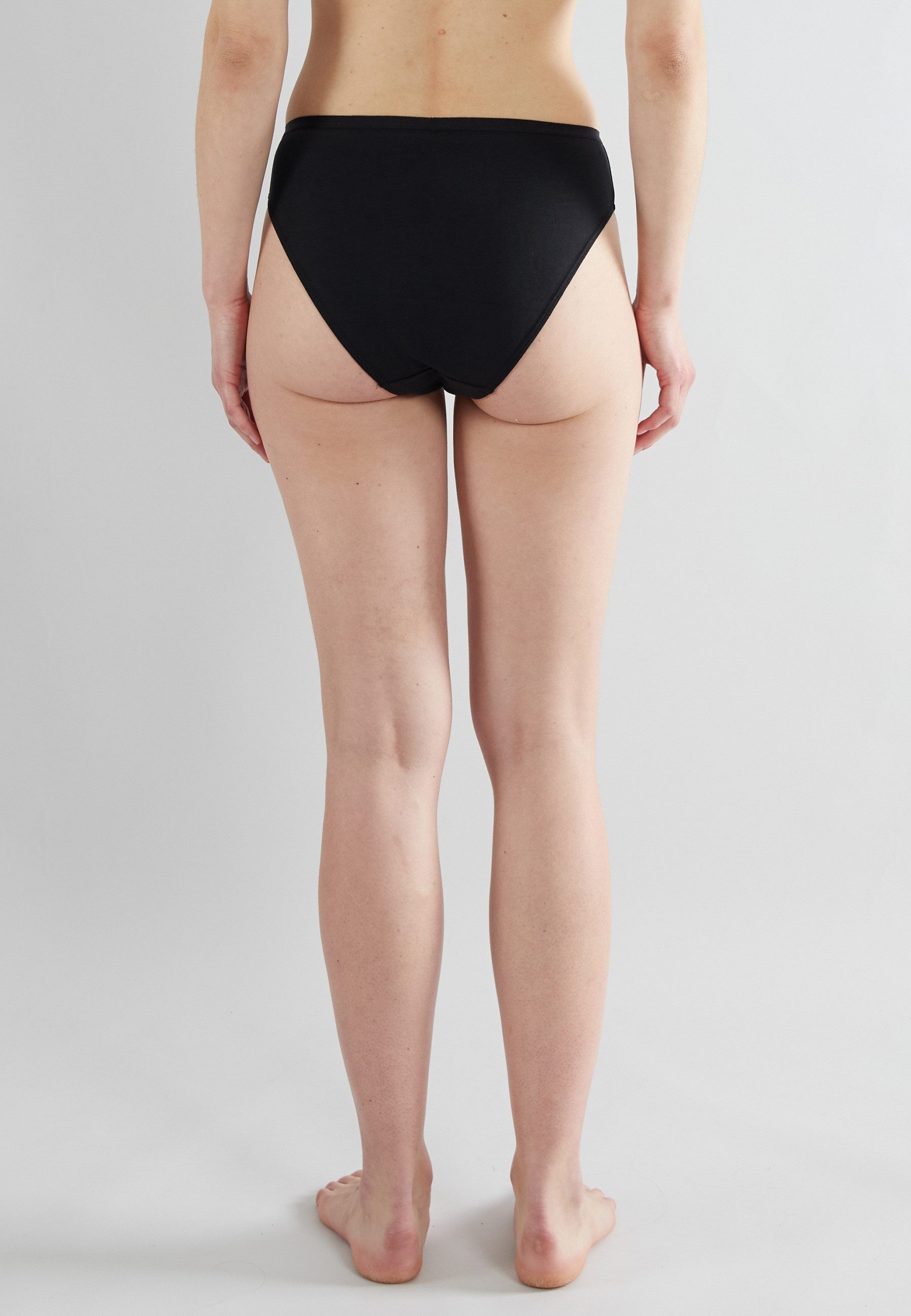 GÖTZBURG Slip GÖTZBURG Damen Slip schwarz uni 5er Pack (5-St)