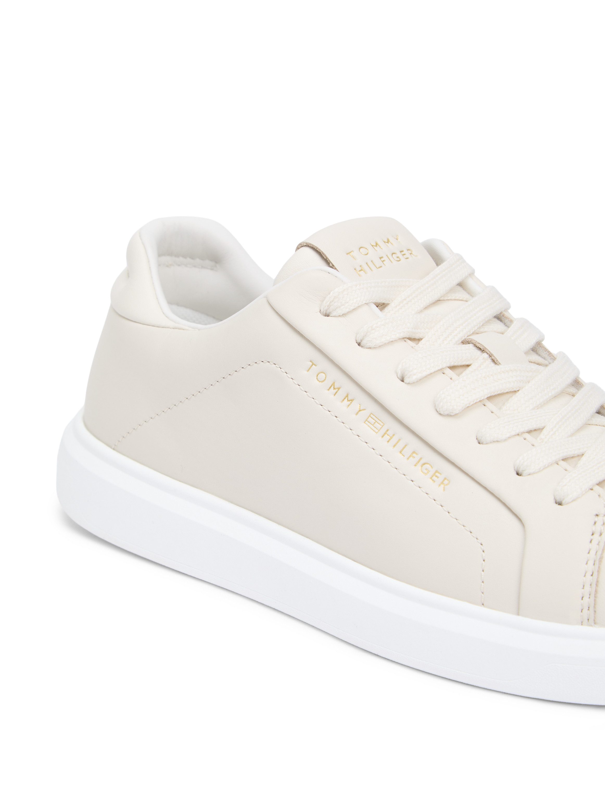 Tommy Hilfiger ICON COURT LIGHT WEIGHT SHINNY Plateausneaker Freizeitschuh, Halbschuh, Schnürer mit TH-Logo - klein ausfallend