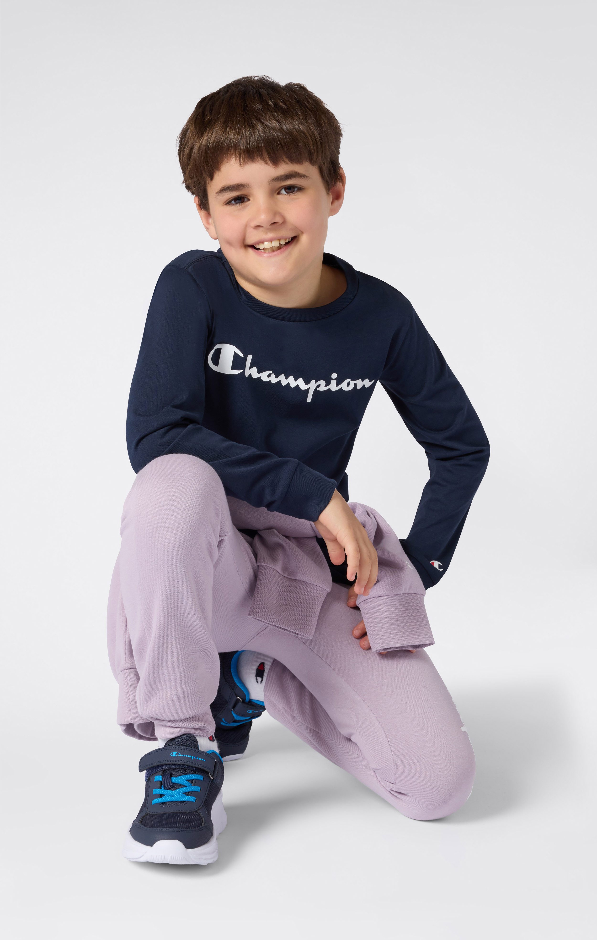 Champion Langarmshirt SPORTWEAR LONG SLEEVE Standard Fit Langarmdesign, aus Baumwolle, mit Rundhalsausschnitt, normale Länge