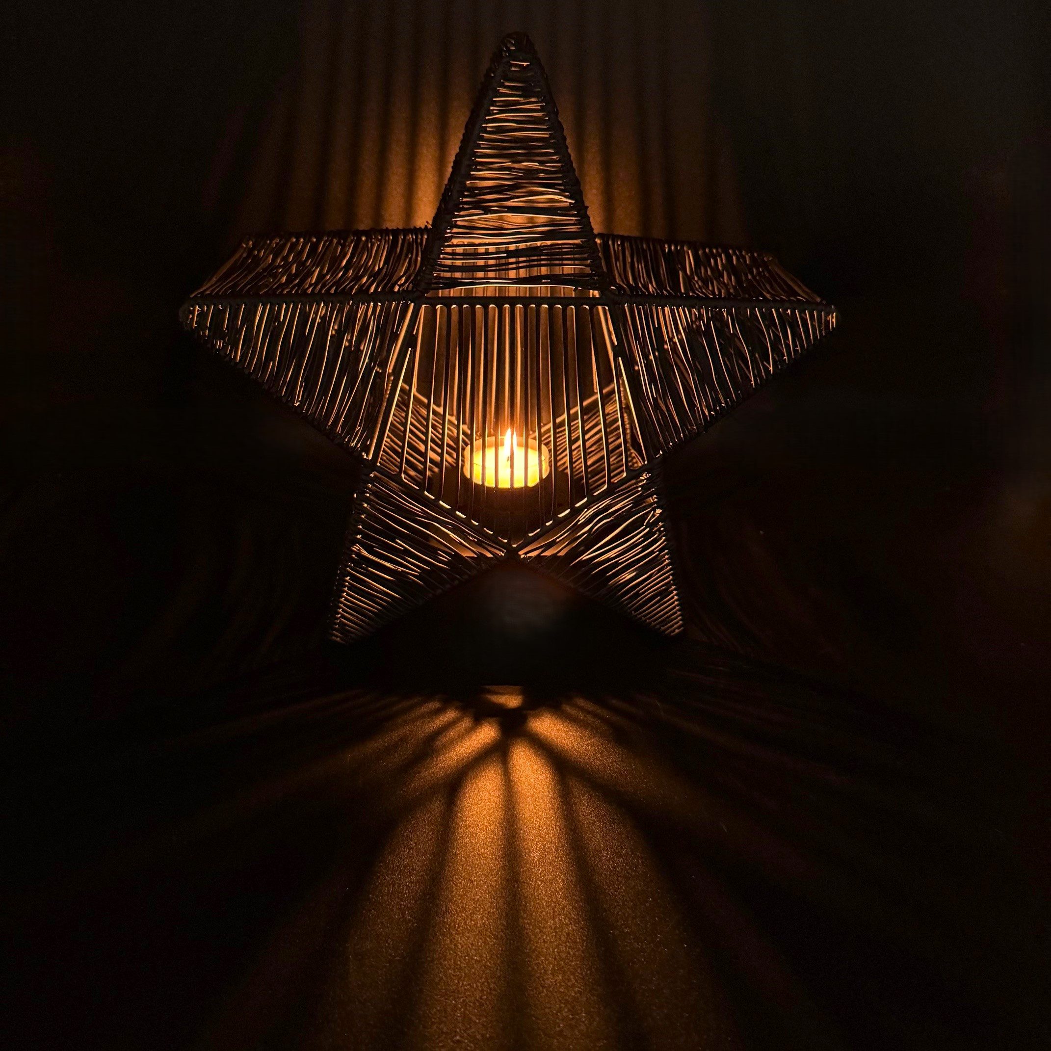 Online-Fuchs Dekostern - Hochwertiger Kerzenständer, Teelichthalter aus Met günstig online kaufen