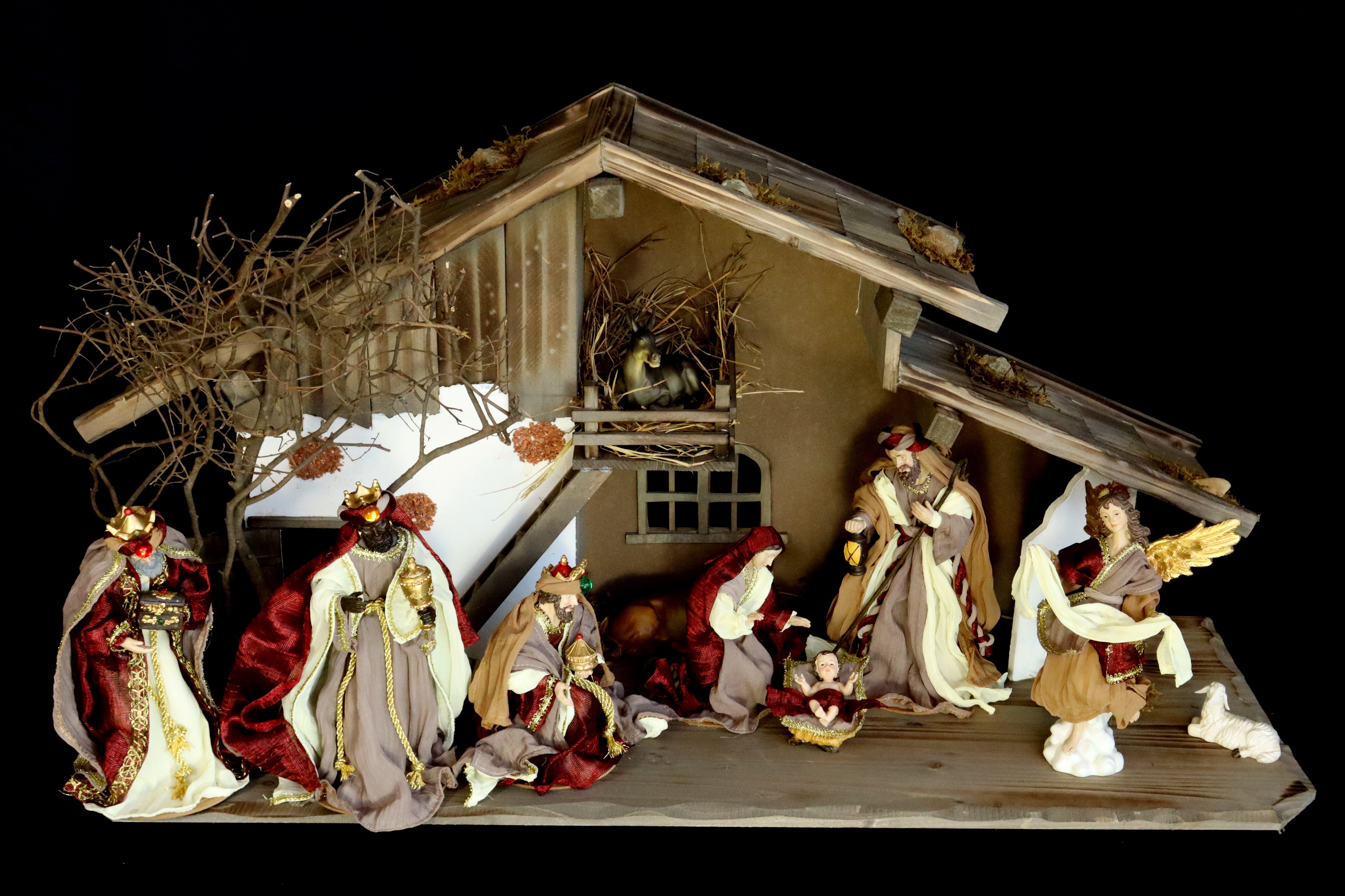 aus aus 100*36*52cm Krippenfiguren) Krippenstall, mit Holz, großer Krippe zehn Figuren Holz Kleidern (11-tlg), Weihnachtskrippe (MIT ELLUG