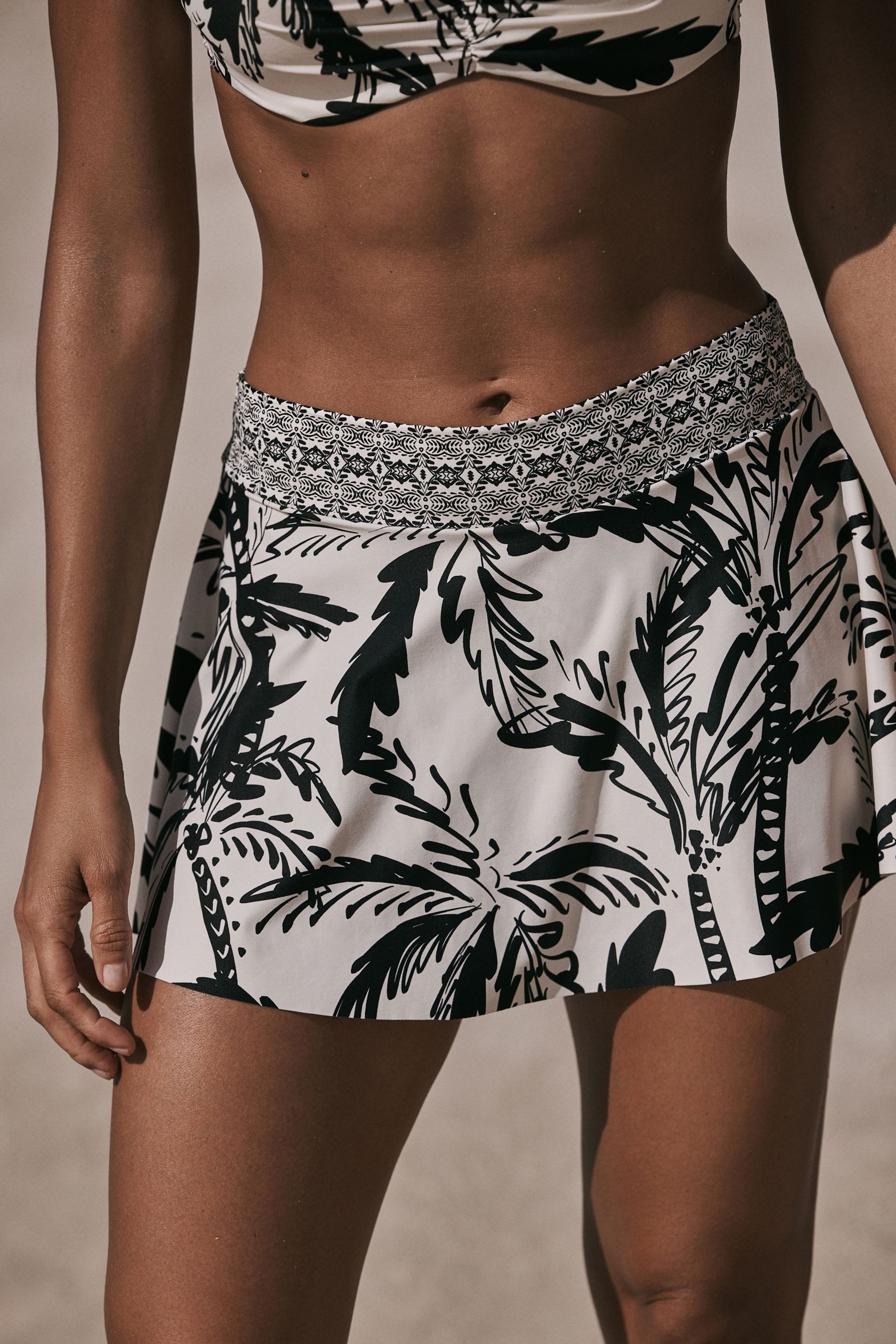 Next Bikini-Hose Schwimmrock Bikiniunterteil (1-St) – Bild 5 von 5