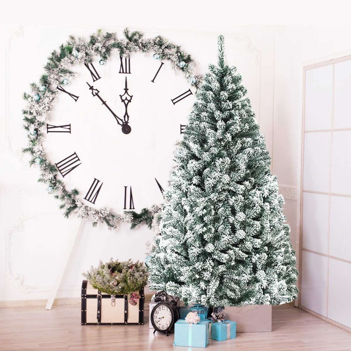 COSTWAY Künstlicher Weihnachtsbaum, mit 600 PVC Schnee Nadeln, Metallständer