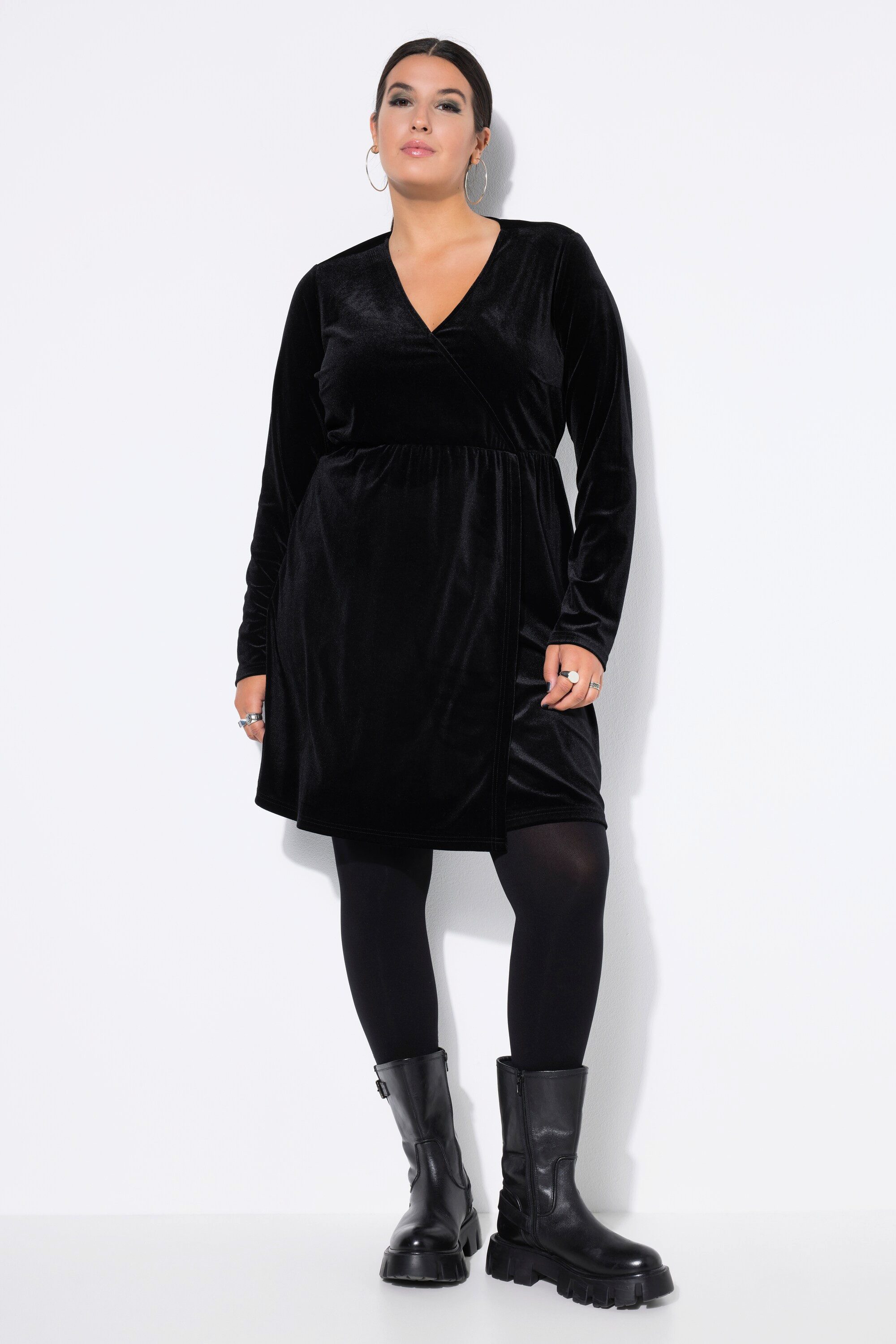 Studio Untold Minikleid Samtkleid kurz Wickeloptik günstig online kaufen