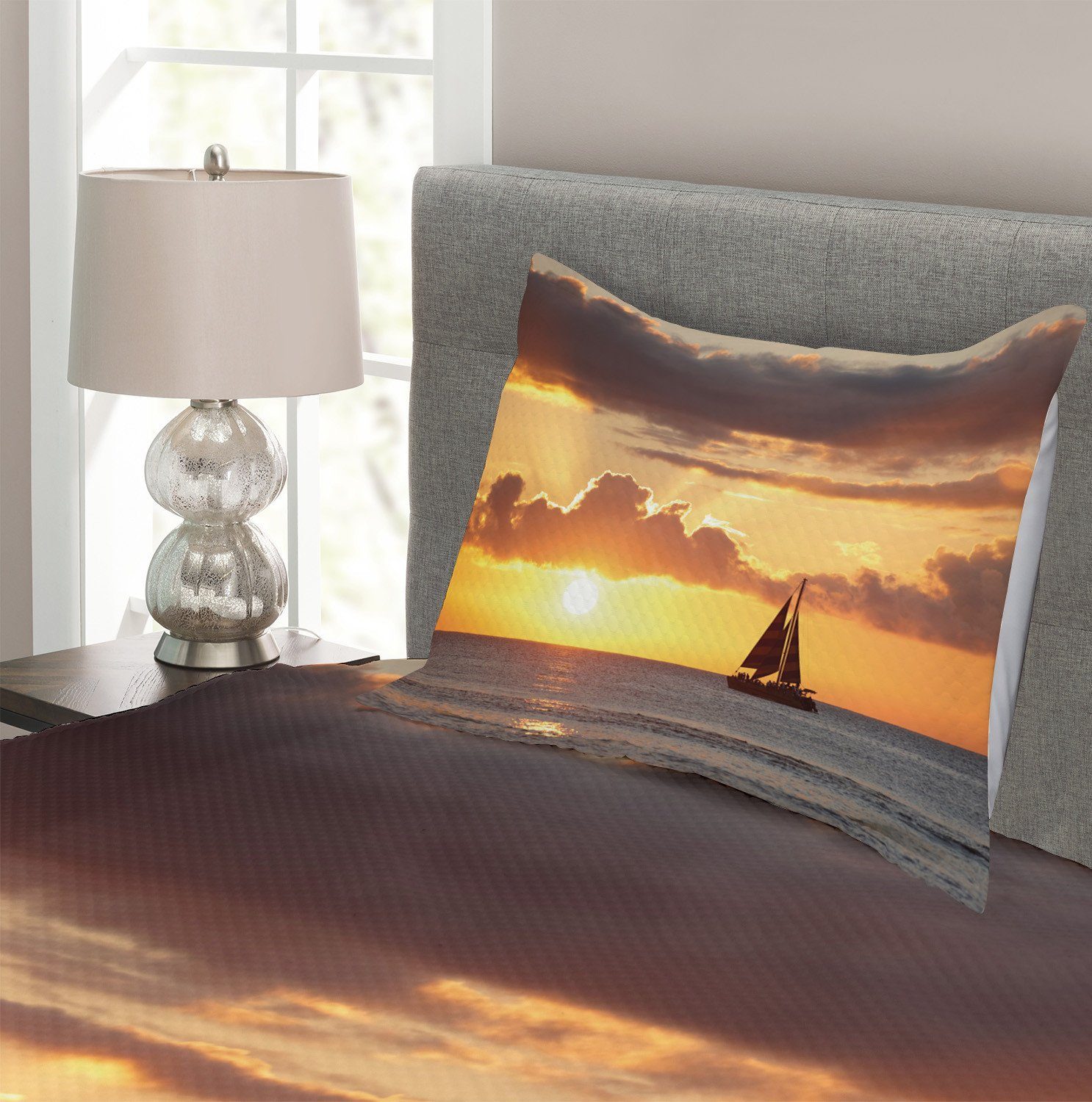 Ozean Sonnenuntergang mit in Kissenbezügen Abakuhaus, Tagesdecke Set Waschbar, Boot Sewith