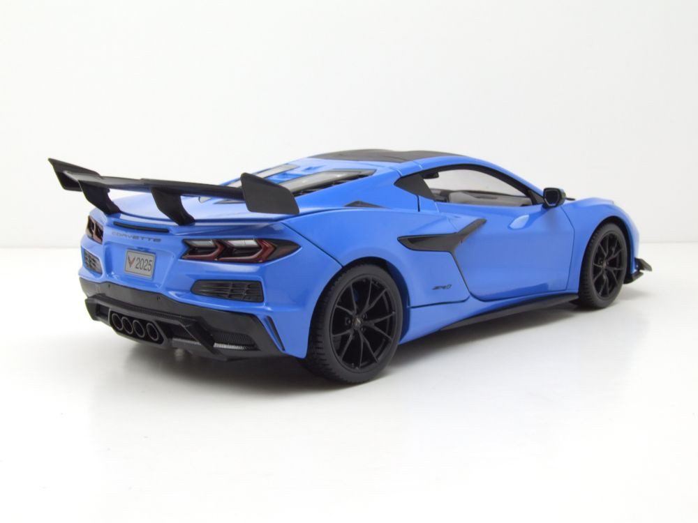 Maisto® Modellauto Chevrolet Corvette ZR1 Coupe blau metallic, Maßstab 1:18