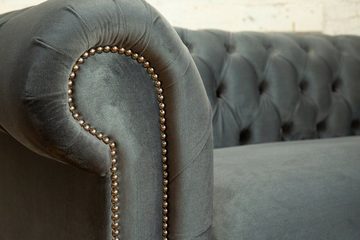 JVmoebel Chesterfield-Sofa Chesterfield Klassische Graue Leder Textil Couch Sofa Sitz Stoff, Die Rückenlehne mit Knöpfen.