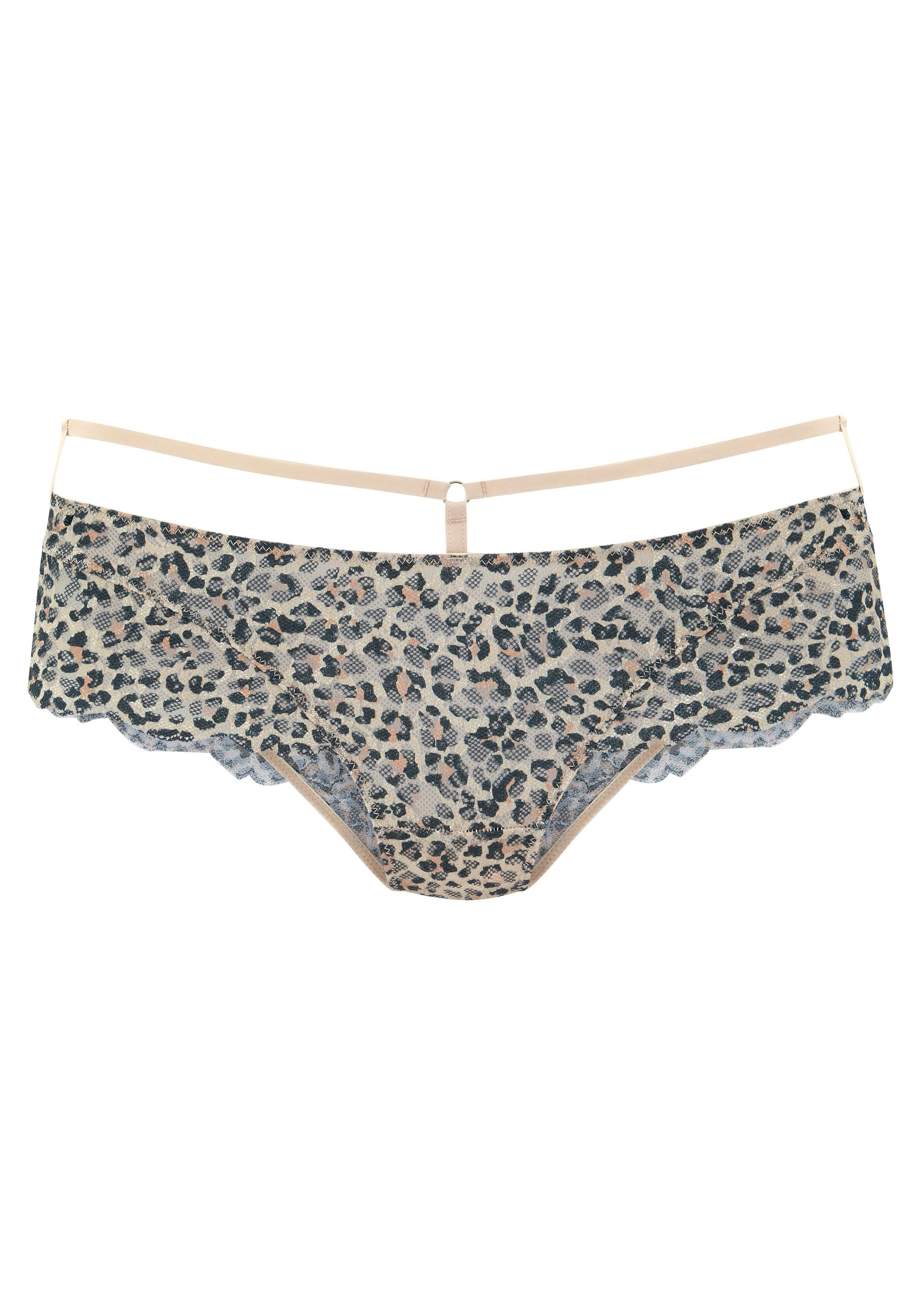LASCANA Panty in aufregender Leo-Optik. € 19,99