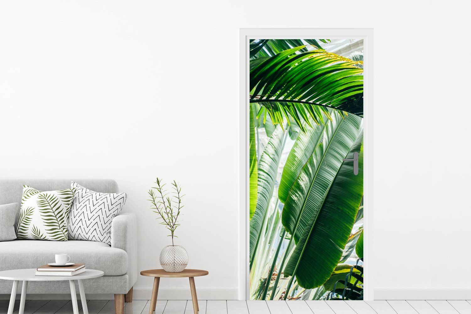 Tür, Sonnenstrahlen 75x205 einem bedruckt, leuchten cm Türtapete Palmenblättern in St), für botanischen auf Fototapete Türaufkleber, Matt, Garten, MuchoWow (1