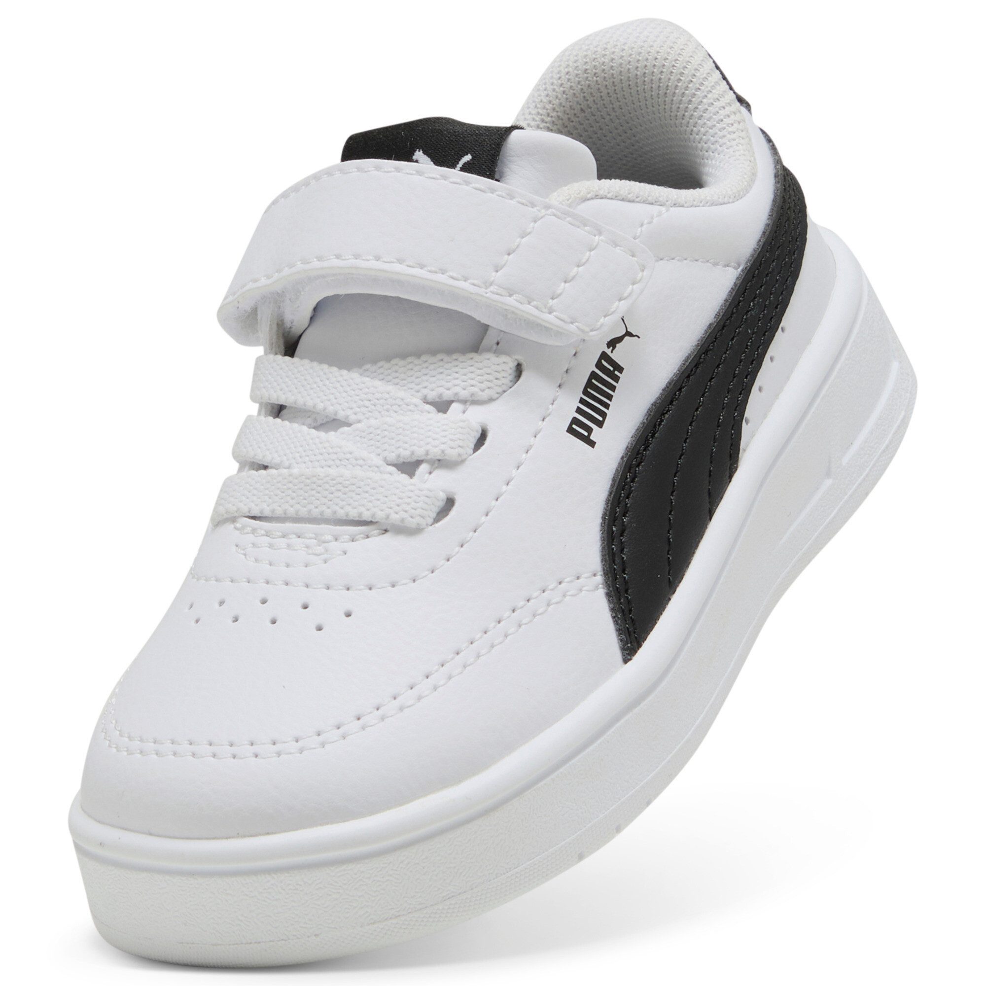 PUMA COURT CLASSIC CLEAN AC INF Sneaker mit Gummi-Laufsohle, mit SOFTFOAM+ Dämpfungstechnologie