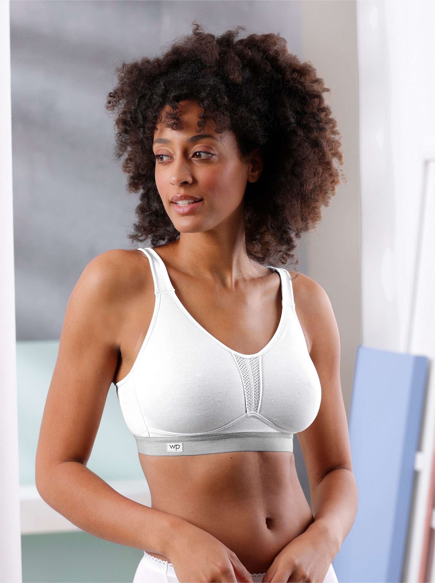 Witt Bügelloser BH Sport-BH ohne Bügel .