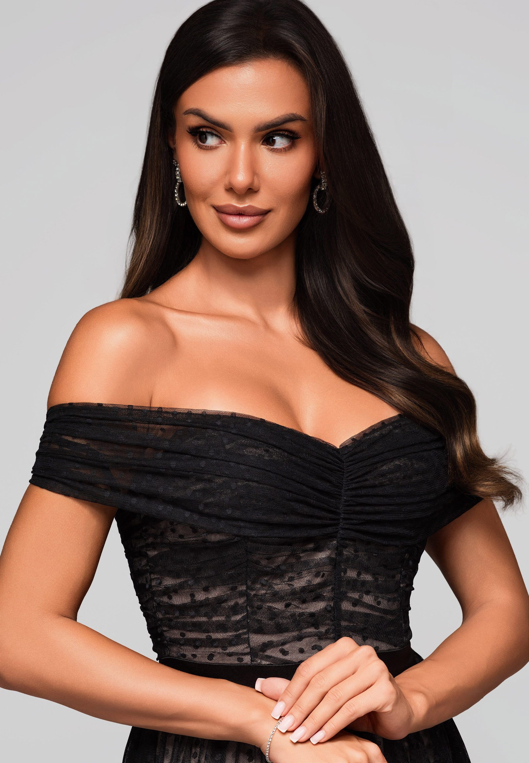 OMBRE Abendkleid Romantisches Off-Shoulder-Midikleid mit Tupfenmuster günstig online kaufen