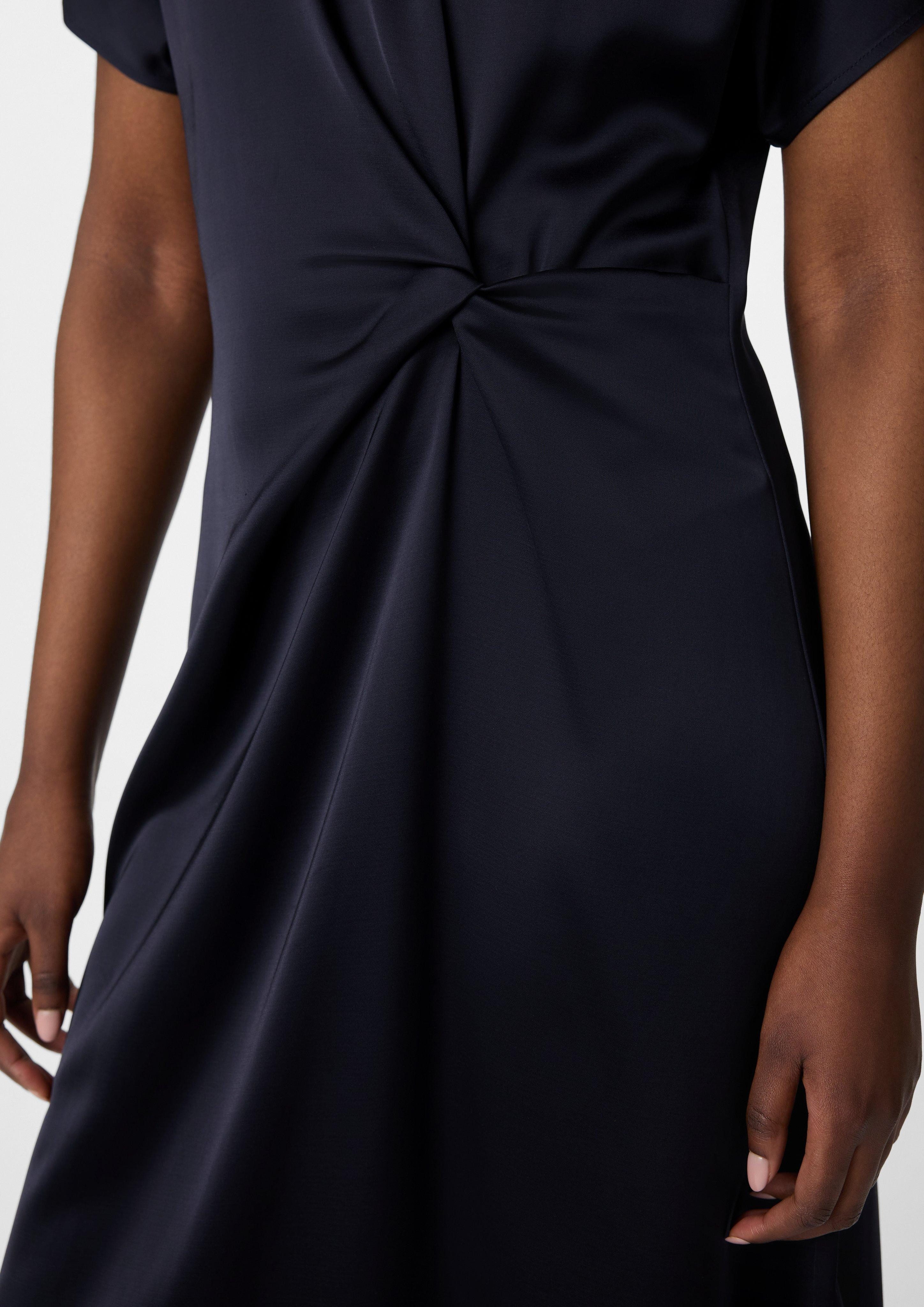 Comma Maxikleid Fließendes Satinkleid mit Knotendetail günstig online kaufen