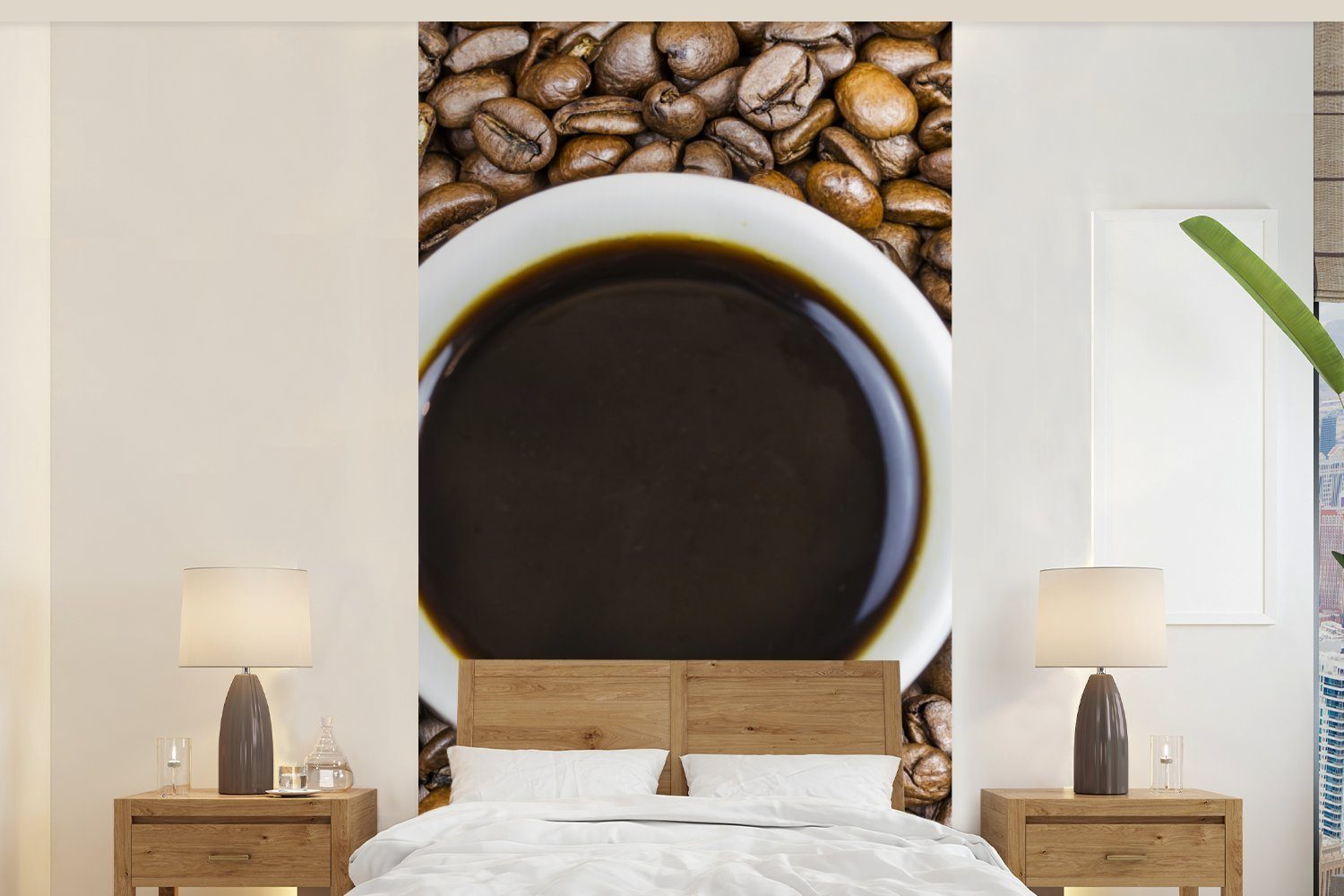 einem MuchoWow Wohnzimmer Vliestapete Matt, Tasse Haufen Schlafzimmer ist Kaffee Fototapete Kaffeebohnen von Eine umgeben, für St), bedruckt, Küche, (2 Fototapete