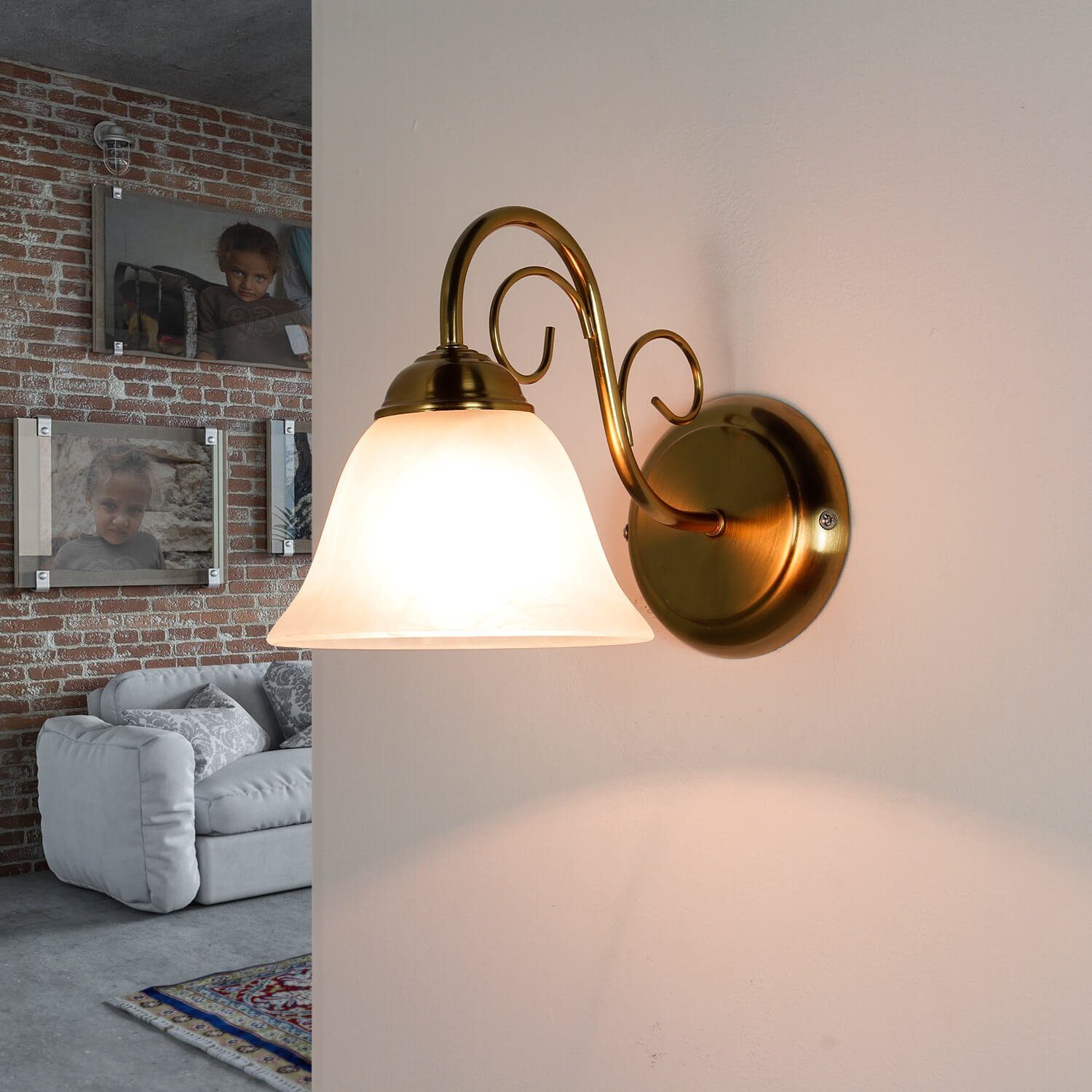 Licht-Erlebnisse Wandleuchte ATHEN, ohne Leuchtmittel, Wandlampe in Messing Glas Schirm elegant Beleuchtung